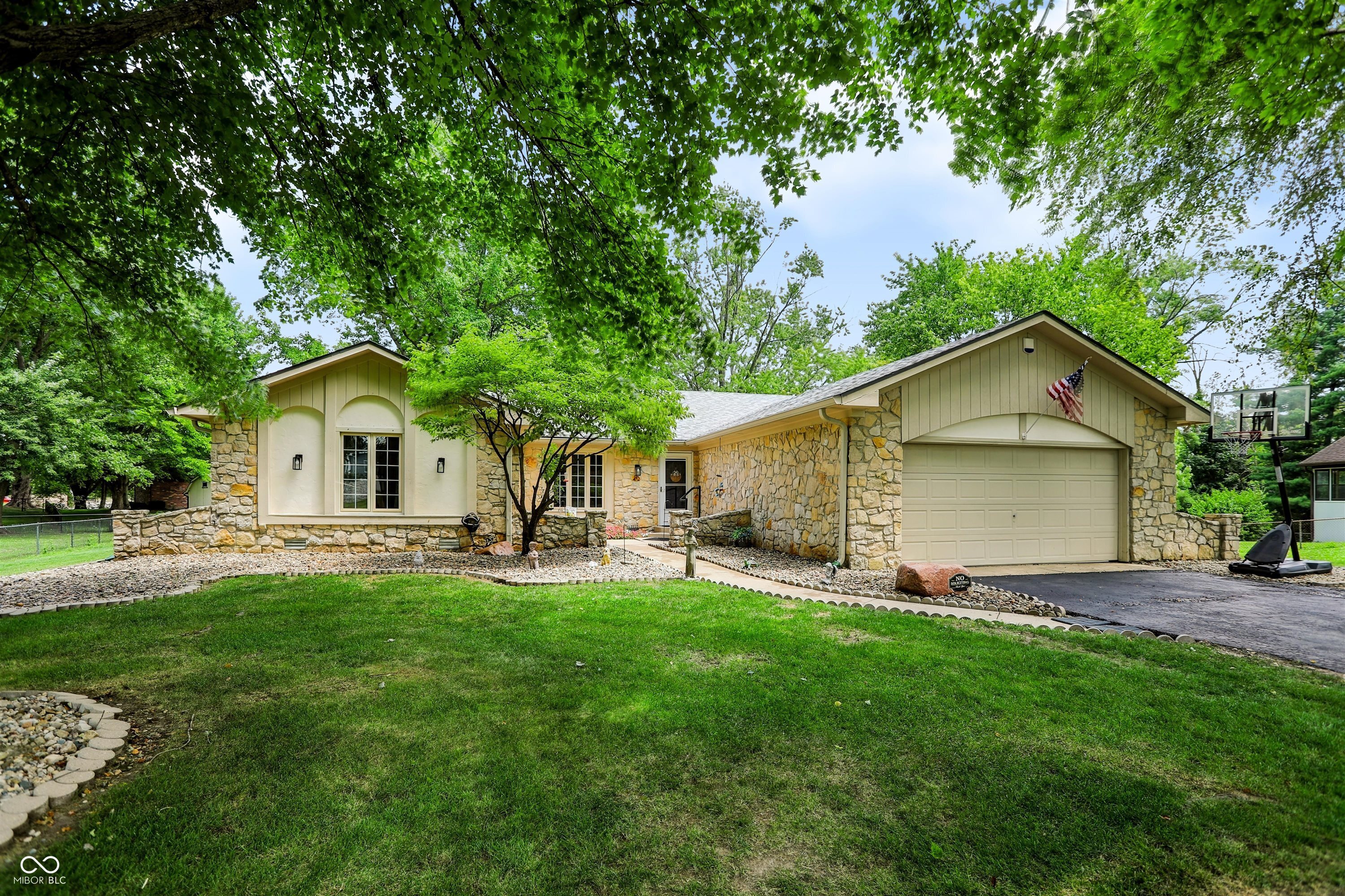 Photo 2 of Single family home for sale at 12110 Valley Brk Ct, Indianapolis, IN 46229 | MLS# 22115721 | Listing updated on 2026-09-21