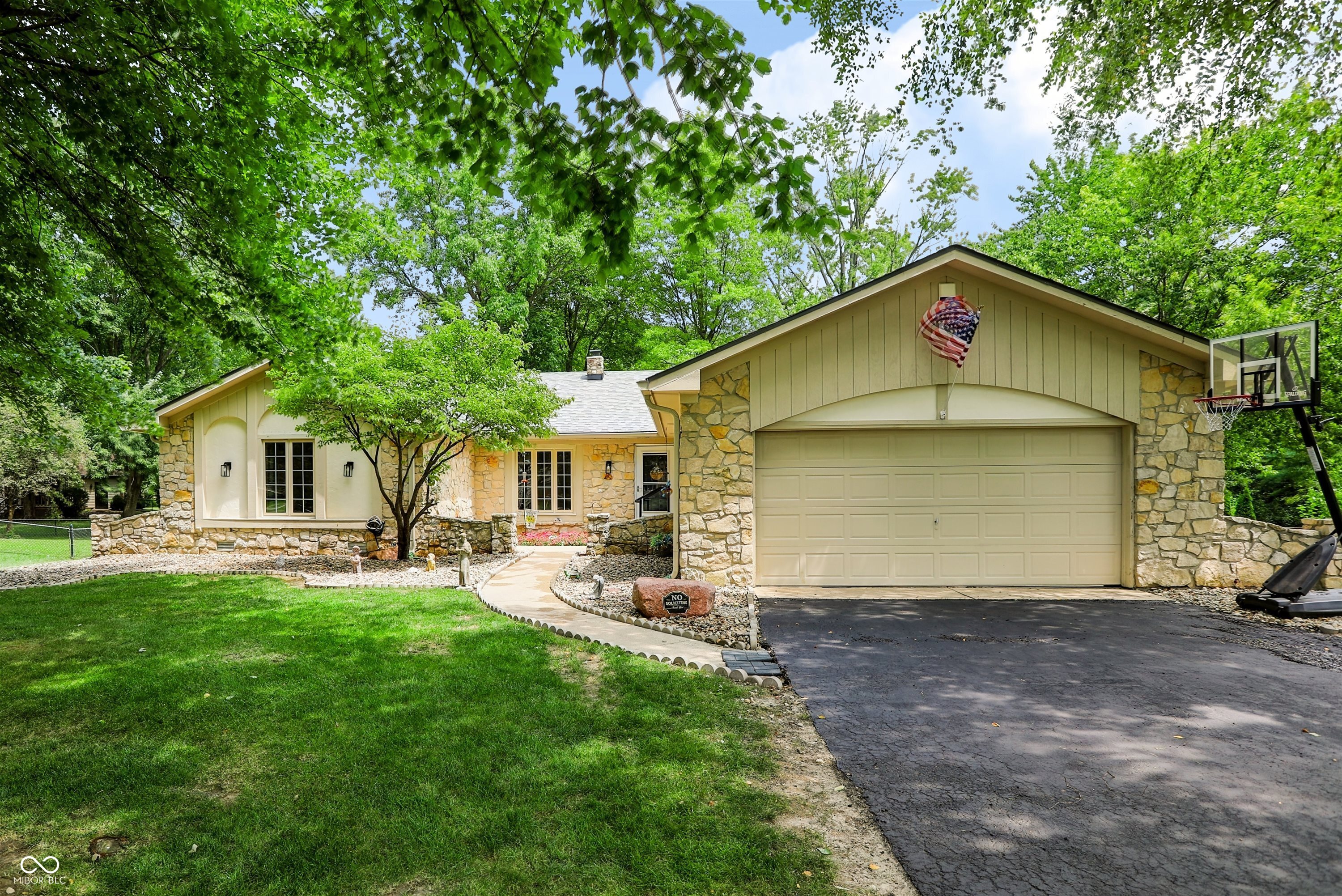 Photo 1 of Single family home for sale at 12110 Valley Brk Ct, Indianapolis, IN 46229 | MLS# 22115721 | Listing updated on 2026-09-21