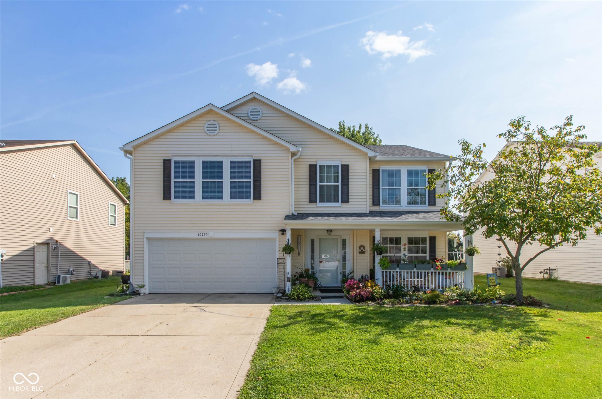 Single family home for sale at 10239 Homestead Dr, Brownsburg, IN 46112 | MLS# 22122754