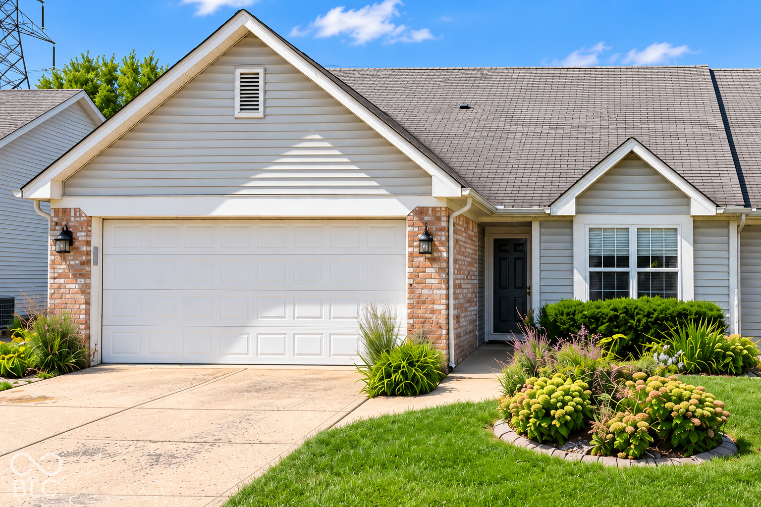 Single family home for sale at 11510 Coastal Wy, Indianapolis, IN 46229 | MLS# 22123310