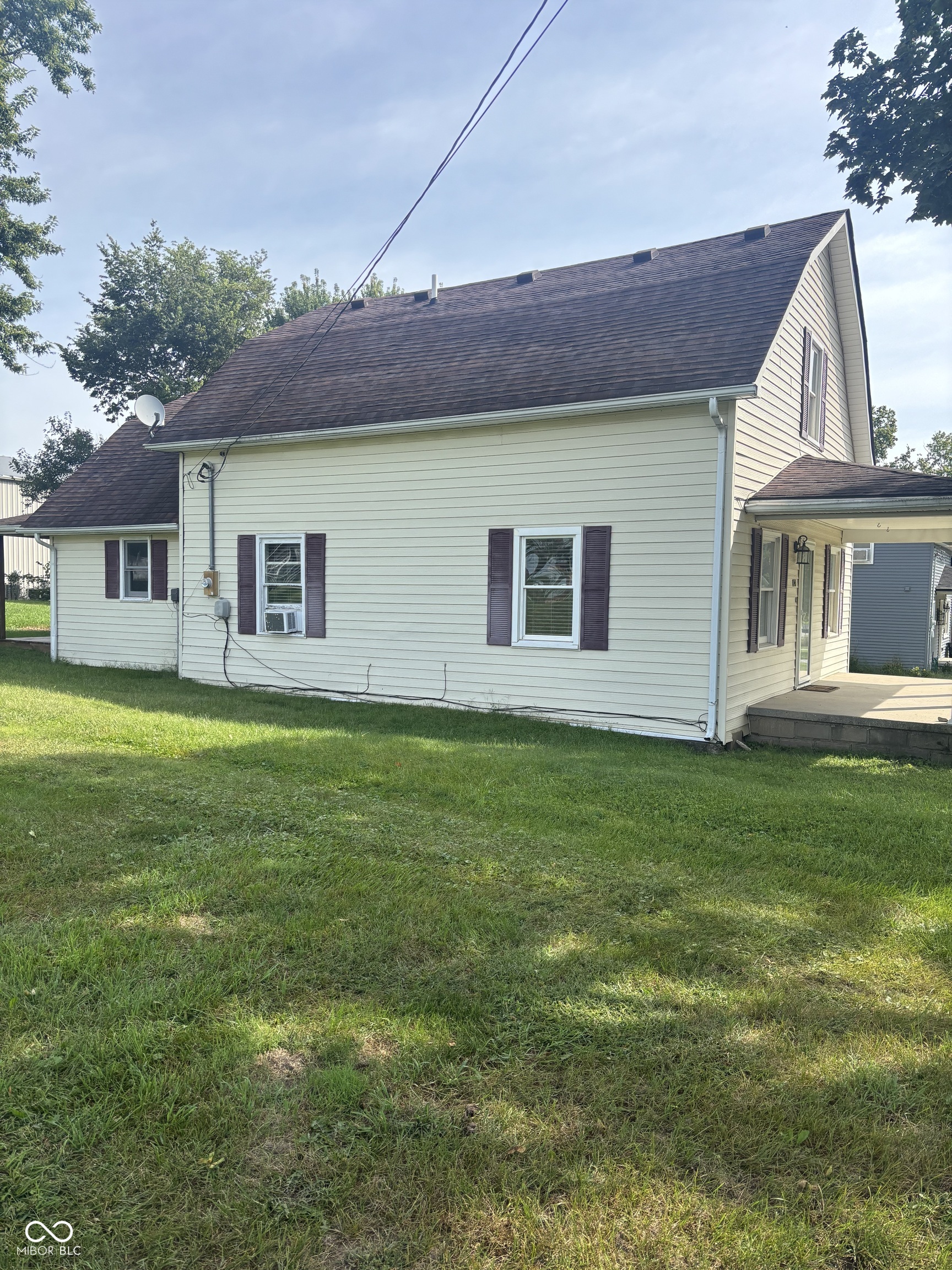 Photo 1 of Single family home for sale at 114 E 11th Street, Alexandria, IN 46001 | MLS# 22124490 | Listing updated on 2026-09-21