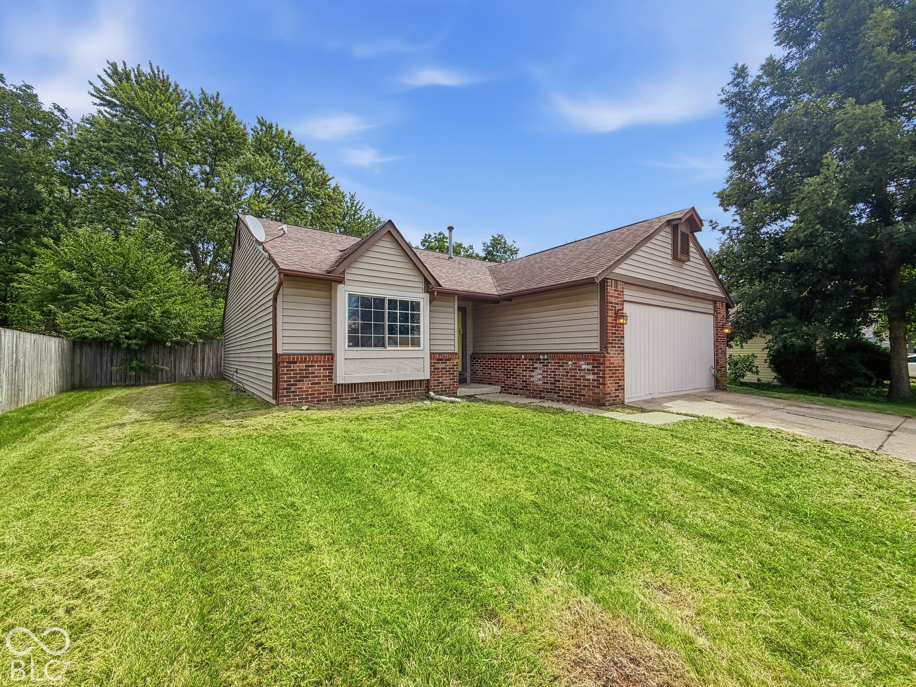 Photo 3 of Single family home for sale at 857 Prairie Depot, Indianapolis, IN 46241 | MLS# 22125654 | Listing updated on 2026-10-07