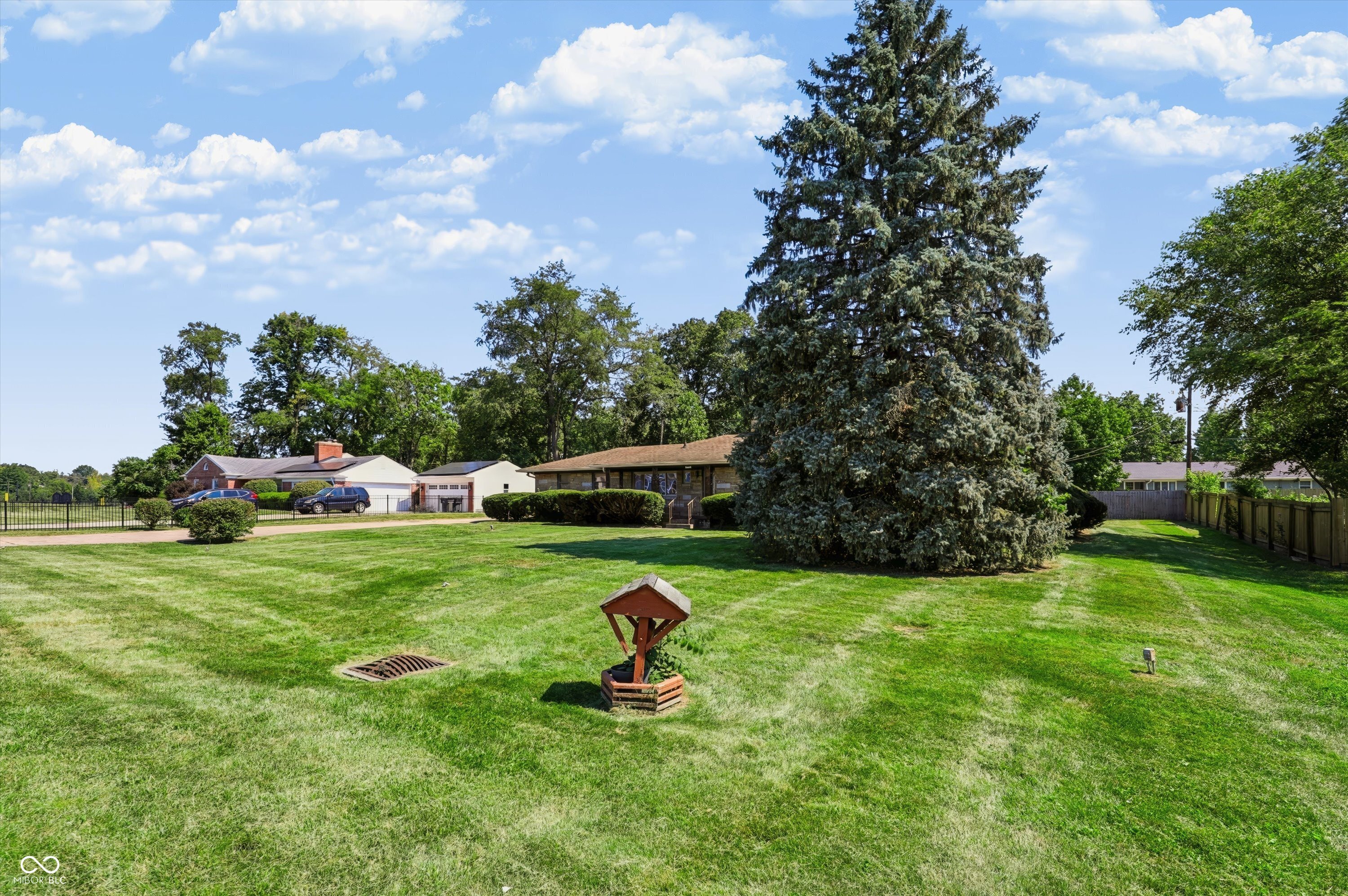 Photo 2 of Single family home for sale at 3551 W Kessler Dr N, Indianapolis, IN 46222 | MLS# 22125893 | Listing updated on 2026-09-23