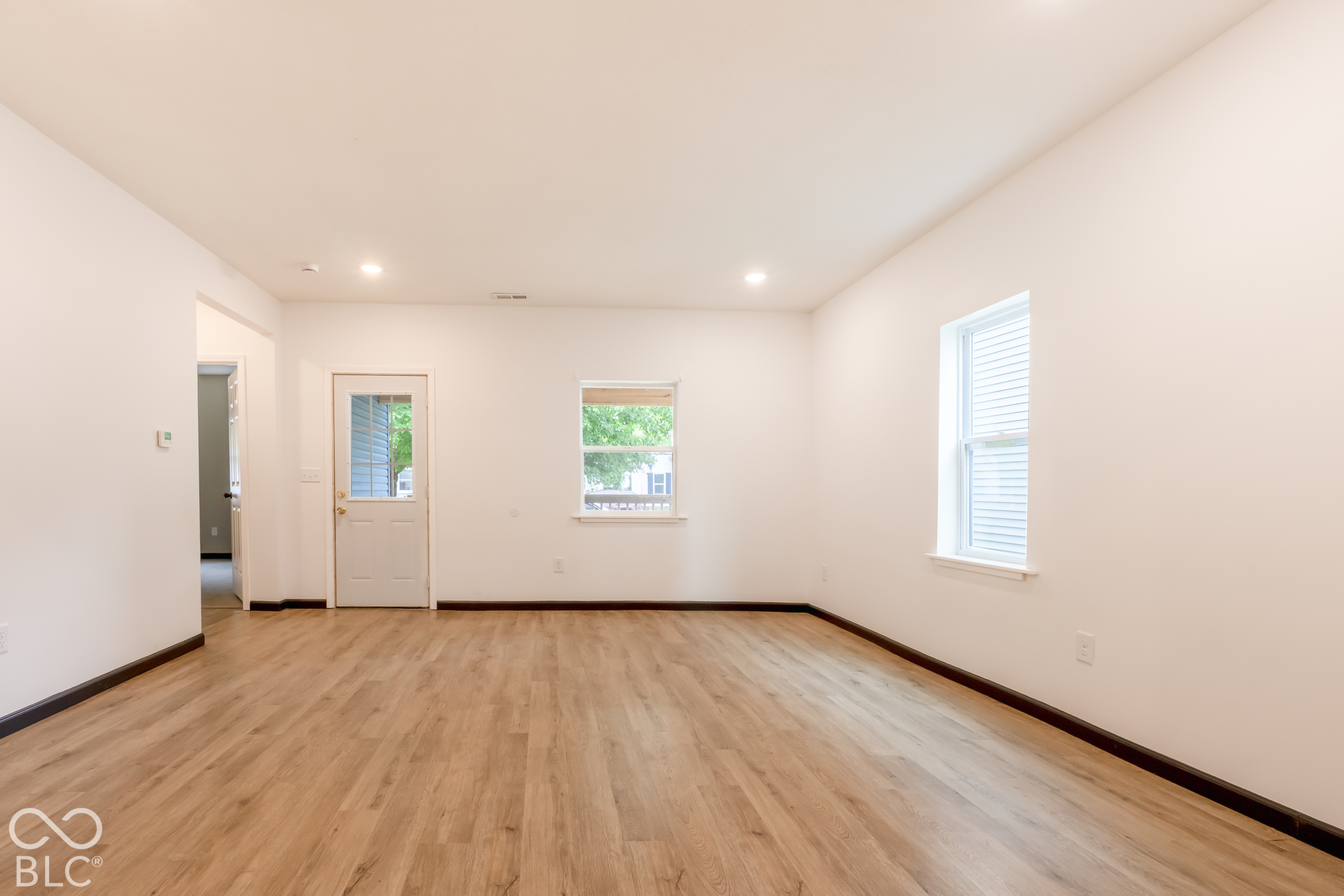 Photo 4 of Single family home for sale at 418 E 3rd Street, Seymour, IN 47274 | MLS# 22127021 | Listing updated on 2026-10-07