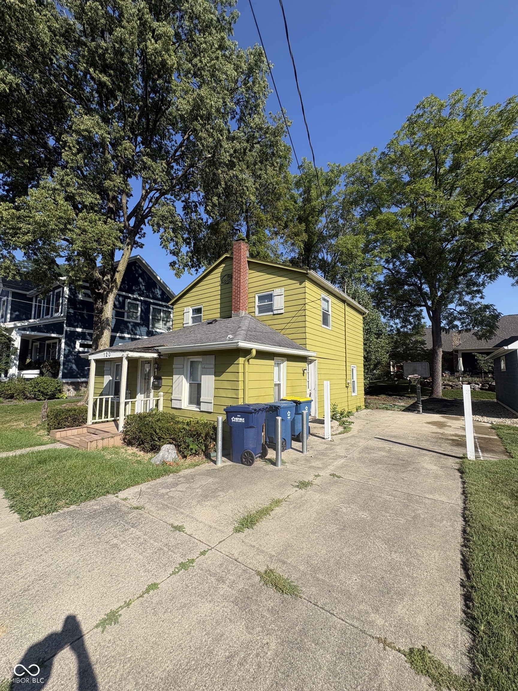 Photo 1 of Single family home for sale at 120 3rd Street Nw, Carmel, IN 46032 | MLS# 22127211 | Listing updated on 2026-09-21