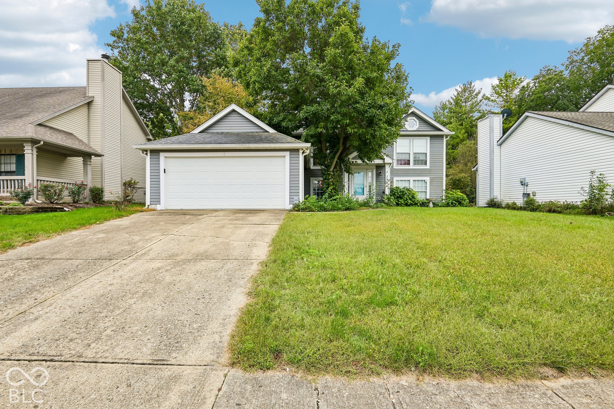 Photo 1 of Single family home for sale at 1565 Chase Blvd, Greenwood, IN 46142 | MLS# 22129681 | Listing updated on 2026-10-07