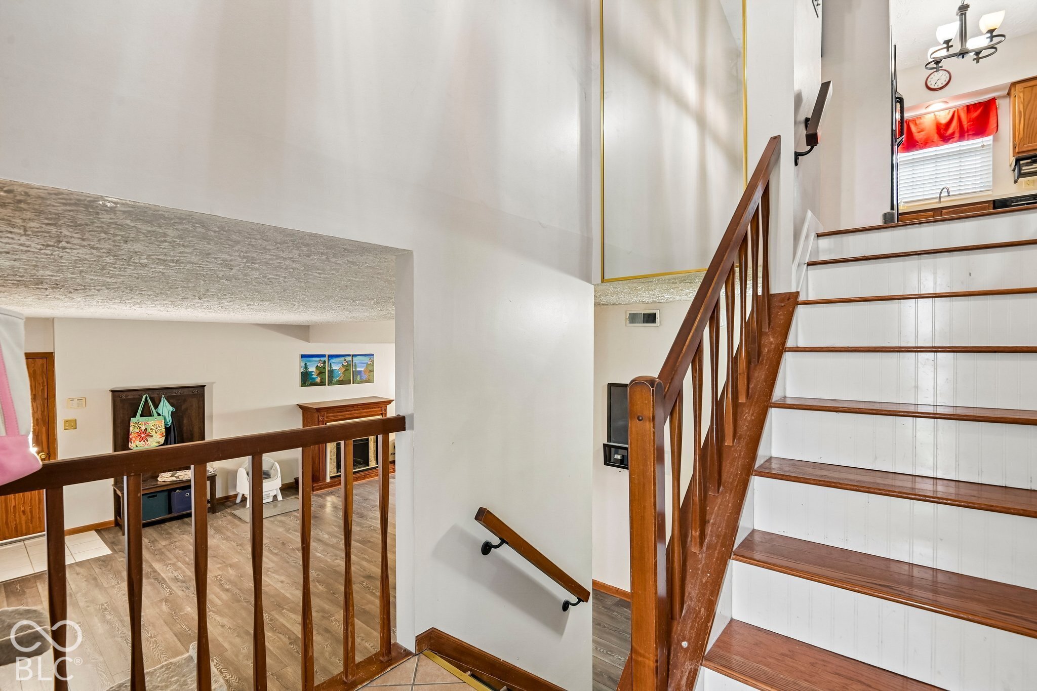 Photo 3 of Single family home for sale at 1565 Chase Blvd, Greenwood, IN 46142 | MLS# 22129681 | Listing updated on 2026-10-07