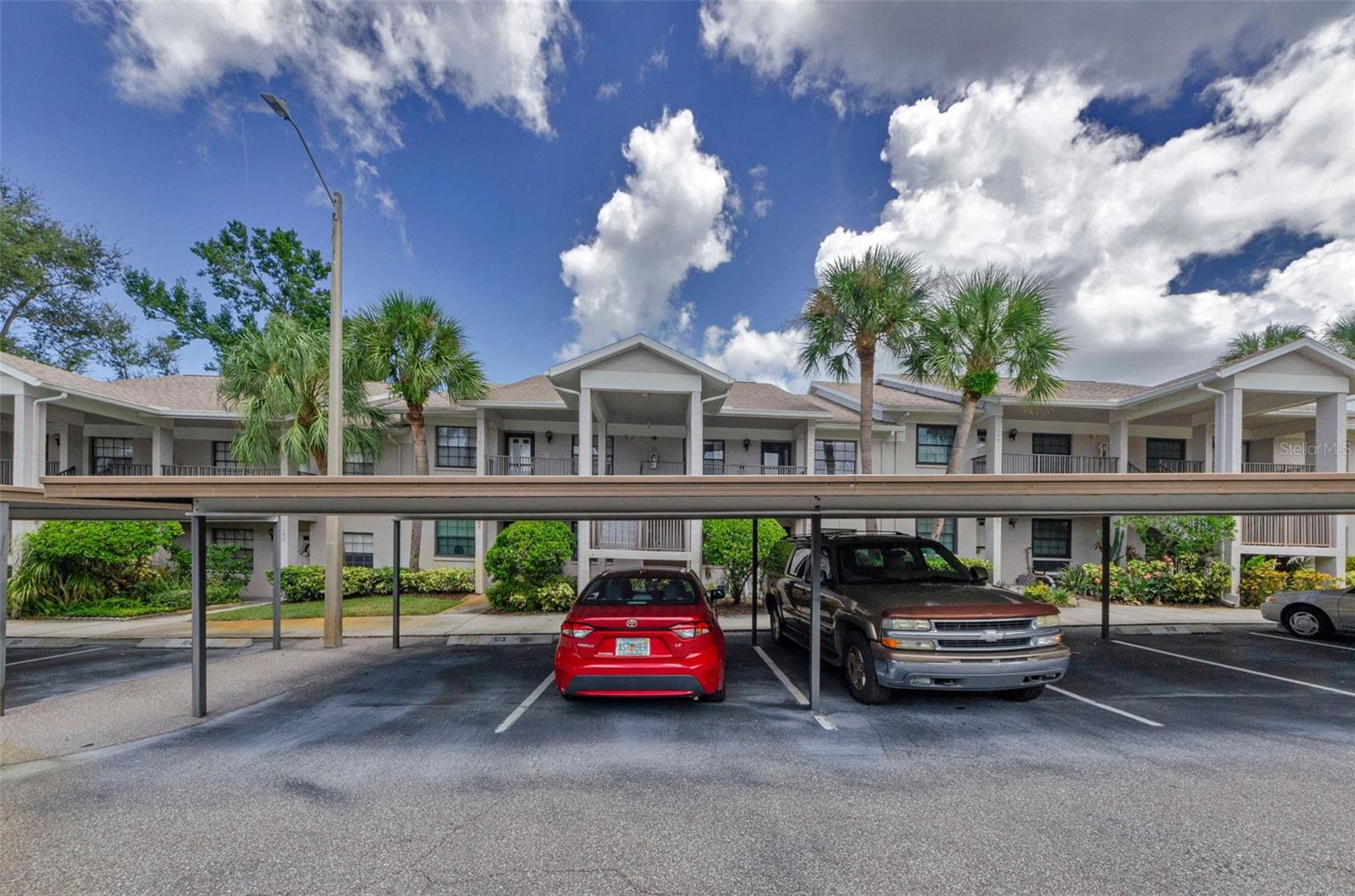 Photo 4 of Condo for sale at 2119 Elm St #103, Dunedin, FL 34698 | MLS# TB8414827 | Listing updated on 2026-09-21