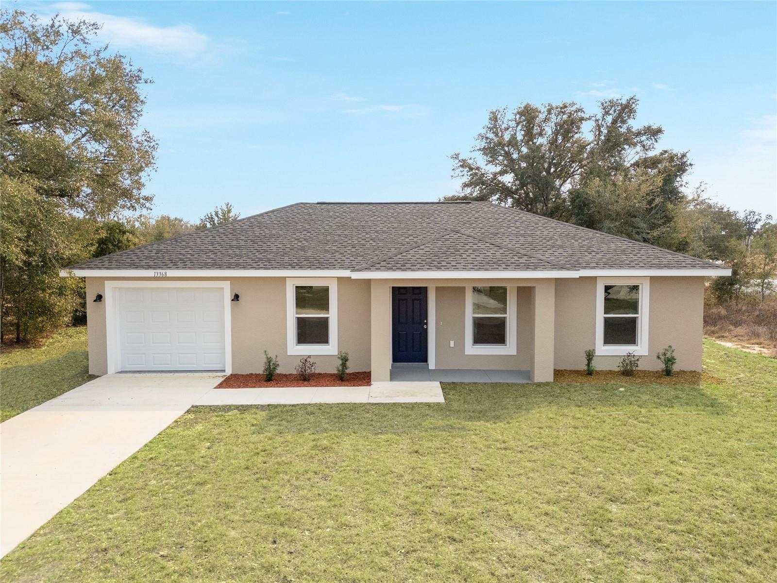 Single family home for sale at 24763 NW Highview Ave, DUNNELLON, FL 34431 | MLS# OM720066