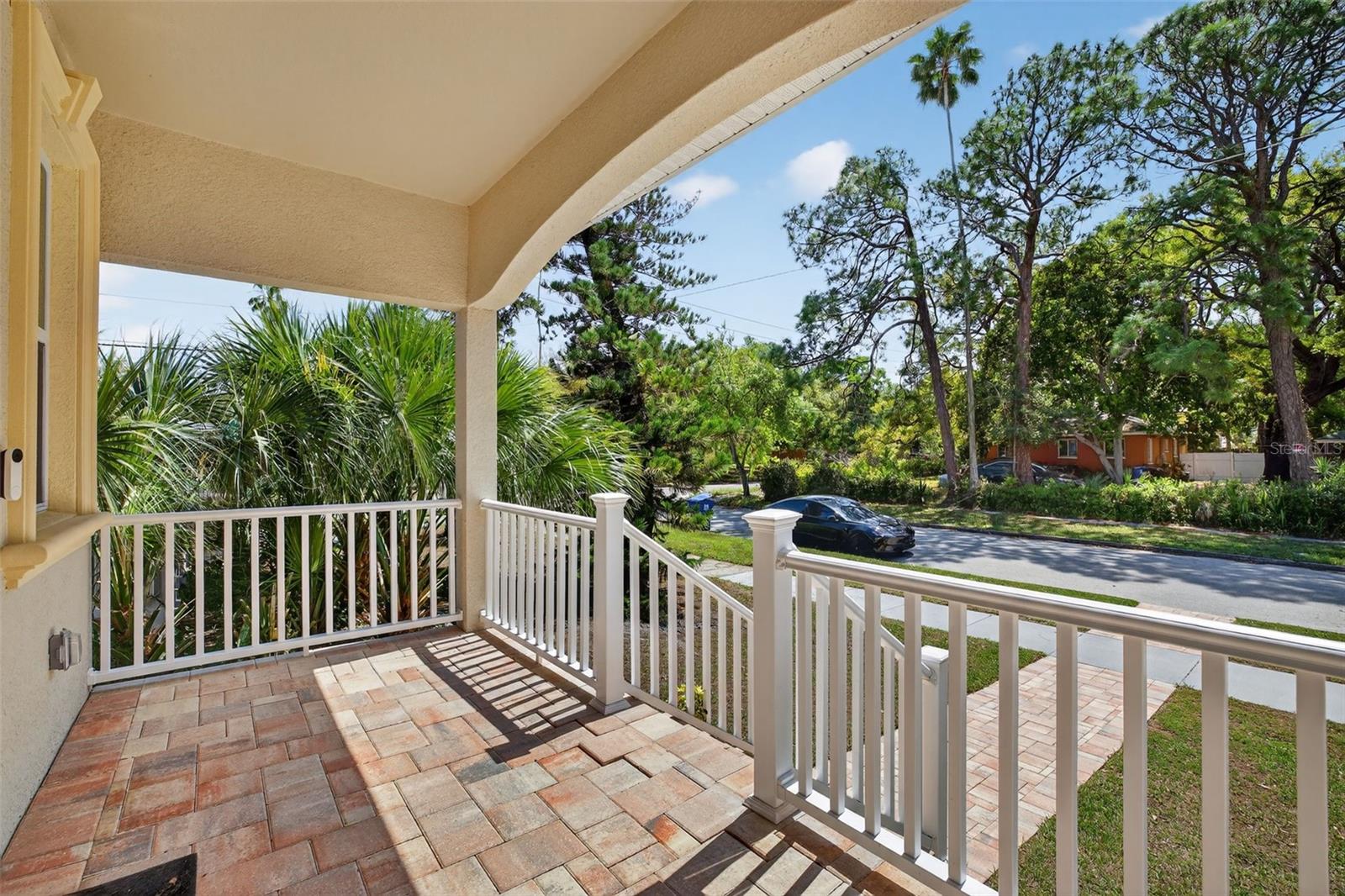 Photo 2 of Single family home for sale at 711 28th Avenue S, Saint Petersburg, FL 33705 | MLS# TB8488528 | Listing updated on 2026-09-21