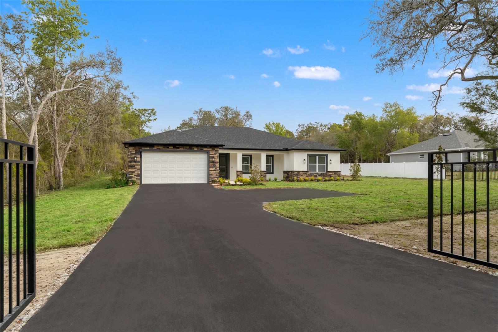 Photo 1 of Single family home for sale at 14905 Peace Blvd, Spring Hill, FL 34610 | MLS# W7884305 | Listing updated on 2026-09-21