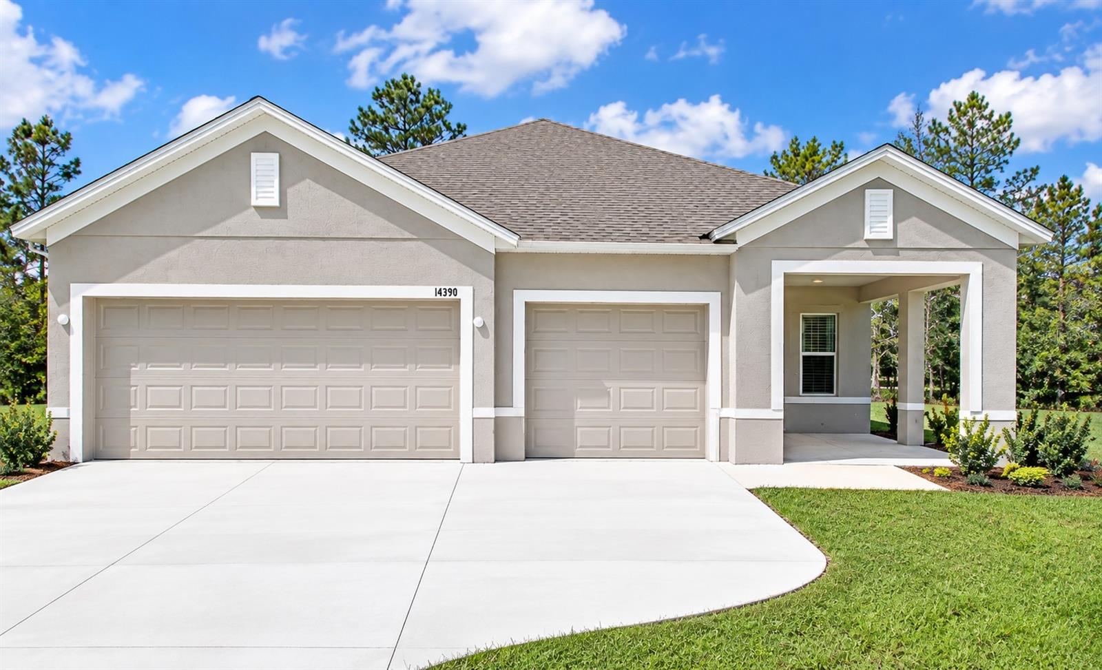 Single family home for sale at 14390 SW 48th Court Rd, OCALA, FL 34473 | MLS# O6397835