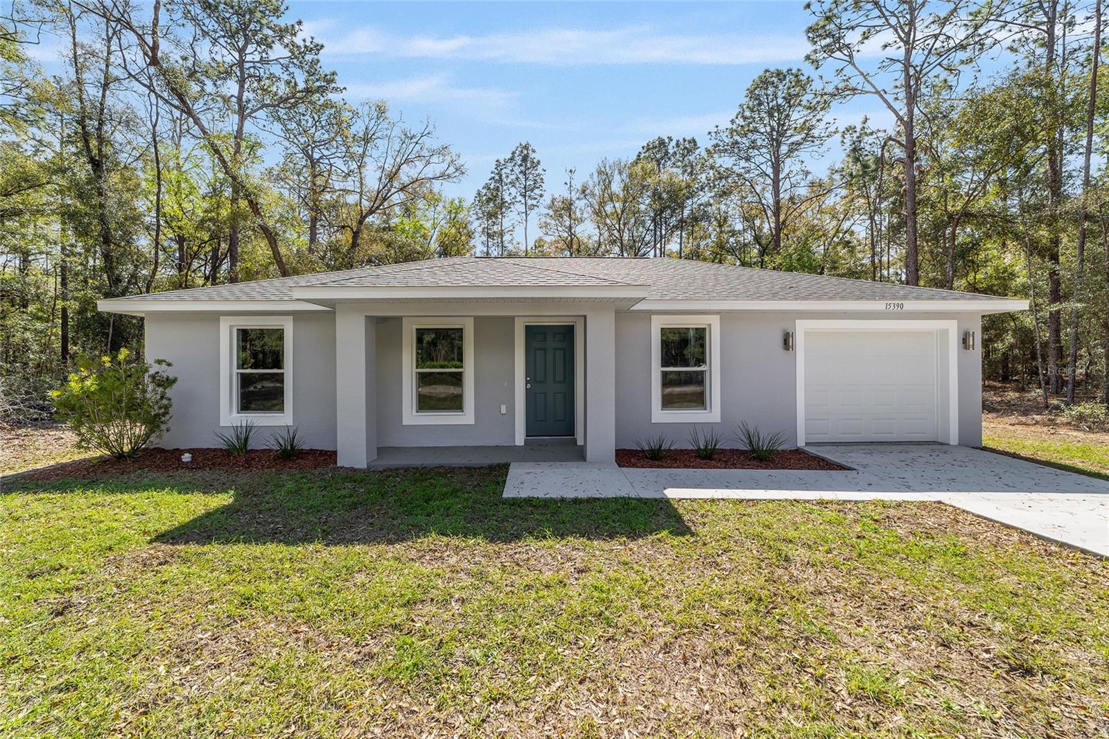 Single family home for sale at 2556 SW 141st Court, OCALA, FL 34481 | MLS# OM723547