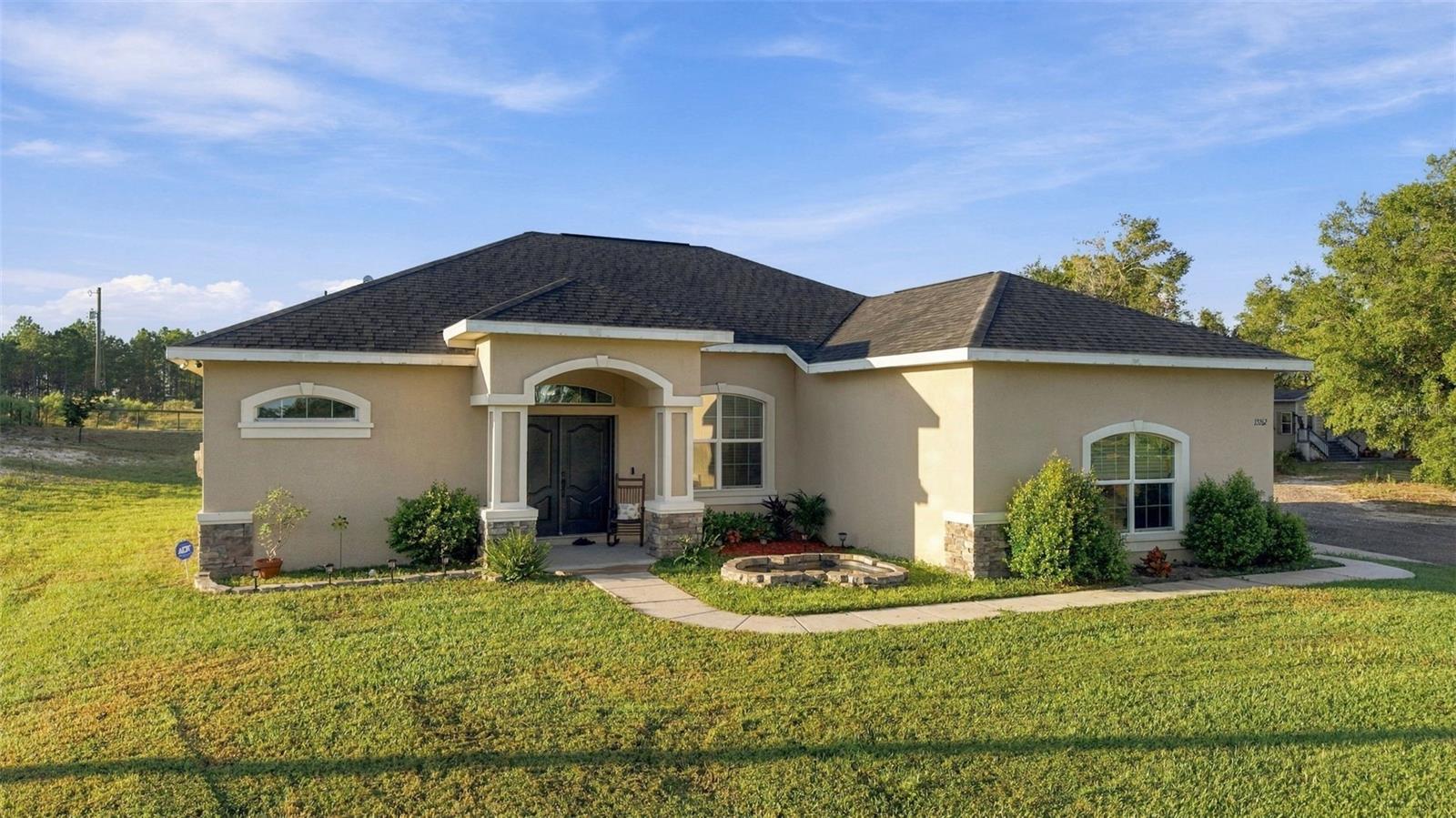 Photo 3 of Single family home for sale at 13262 Crowell Rd, Brooksville, FL 34613 | MLS# TB8505001 | Listing updated on 2026-10-15