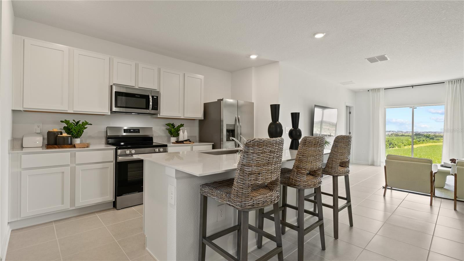 Photo 2 of Sale Pending at 6249 Botticella Blvd, Winter Haven, FL 33884 | MLS# O6423296 | Listing updated on 2026-09-21