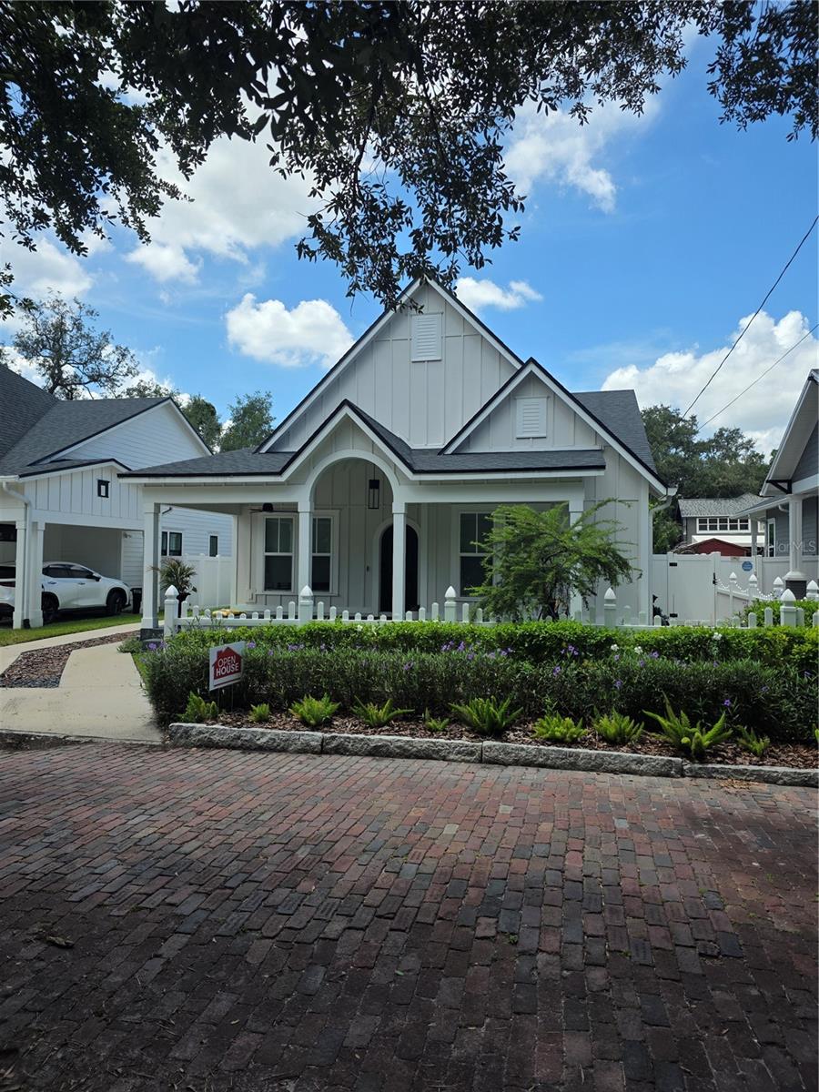Single family home for sale at 3016 N Massachusetts Ave, TAMPA, FL 33603 | MLS# TB8531976