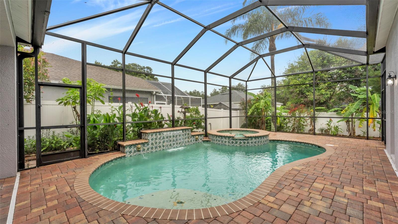 Photo 4 of Single family home for sale at 2041 Heartland Cir, Valrico, FL 33594 | MLS# TB8535697 | Listing updated on 2026-09-21