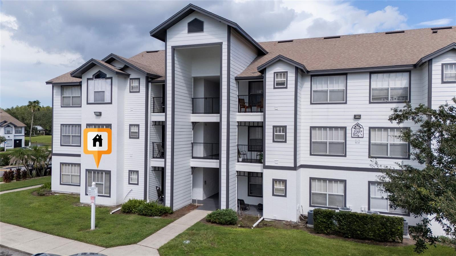 Photo 3 of Condo for sale at 2207 Antigua Pl #715, Kissimmee, FL 34741 | MLS# S5155294 | Listing updated on 2026-09-21