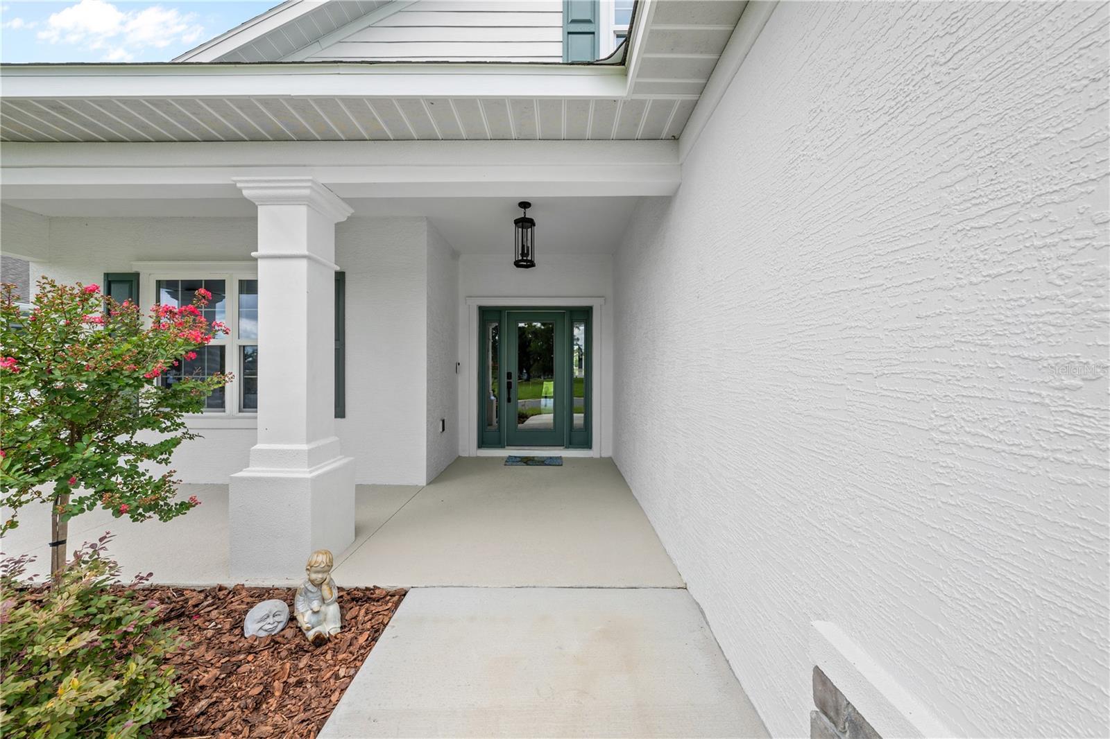 Photo 2 of Single family home for sale at 4820 Nw 10th Terrace, Ocala, FL 34475 | MLS# OM730234 | Listing updated on 2026-09-24