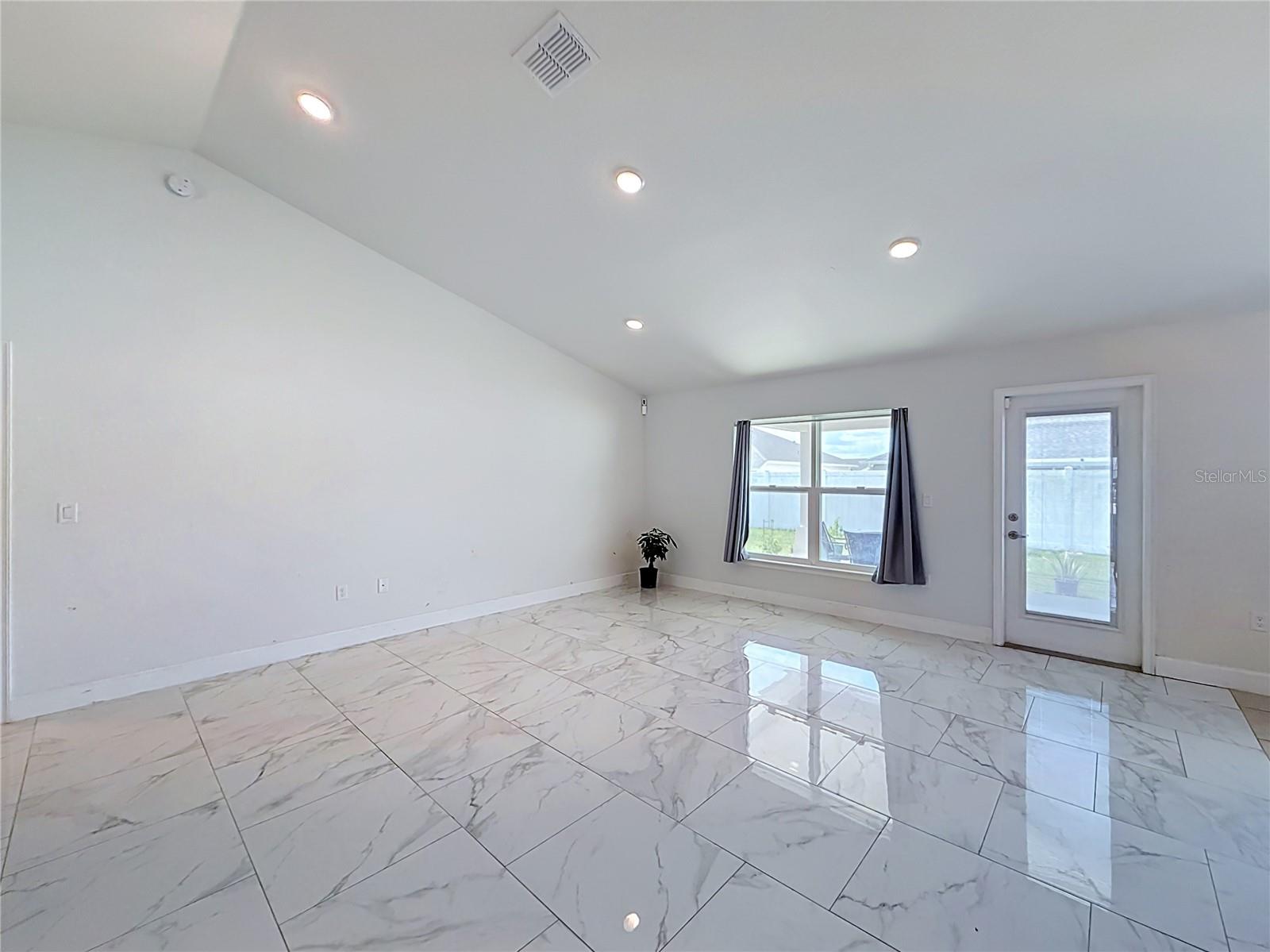 Photo 3 of Single family home for sale at 5108 SW 90th Place, Ocala, FL 34476 | MLS# O6433889 | Listing updated on 2026-09-21