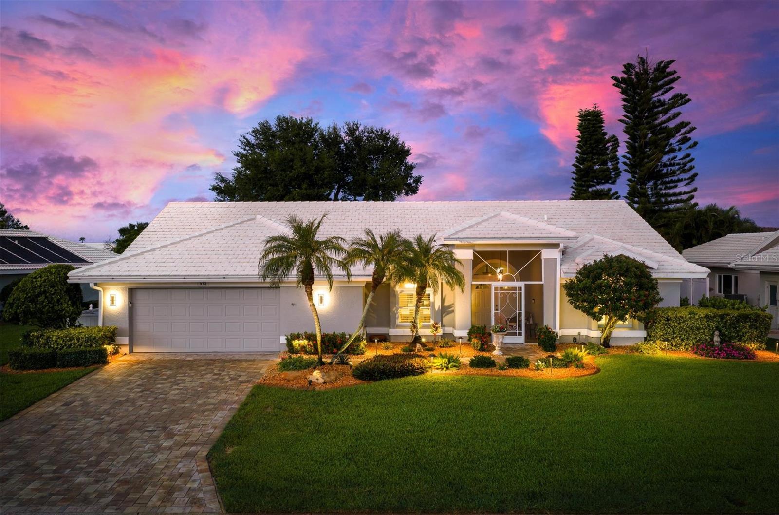 Single family home for sale at 512 Warwick Dr, VENICE, FL 34293 | MLS# N6145467