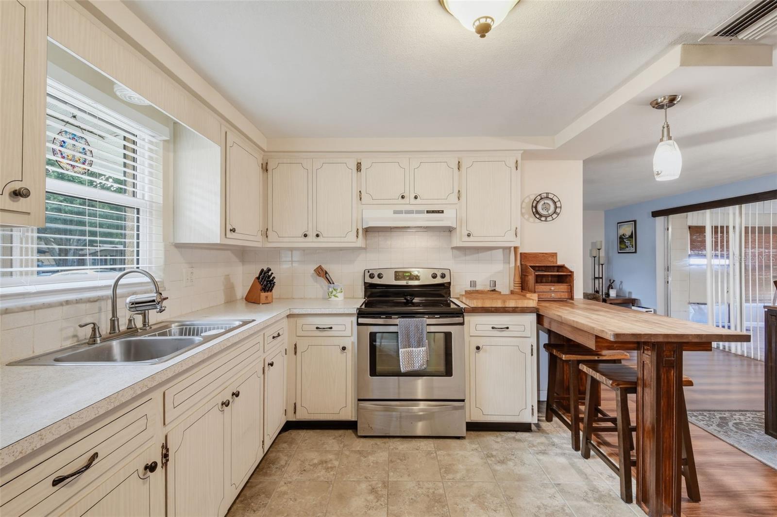 Photo 2 of Single family home for sale at 10831 Maplewood Ave, Port Richey, FL 34668 | MLS# W7889168 | Listing updated on 2026-09-24