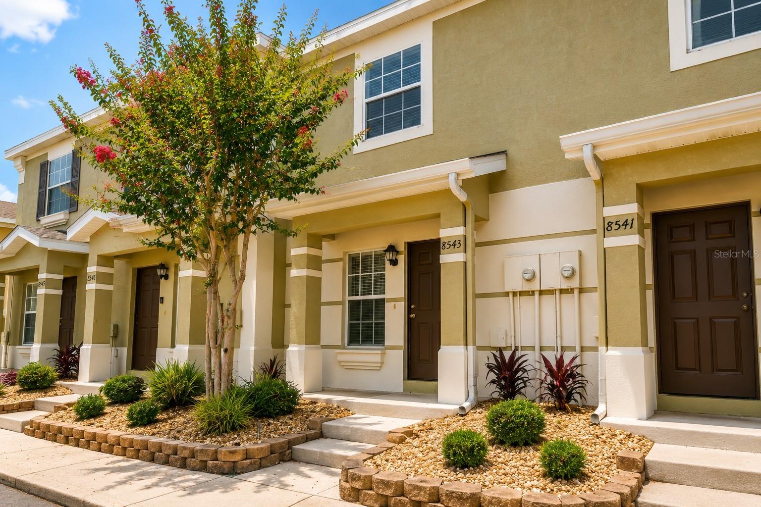 Photo 3 of Townhouse for sale at 8543 Trl Wind Dr, Tampa, FL 33647 | MLS# TB8545393 | Listing updated on 2026-09-21