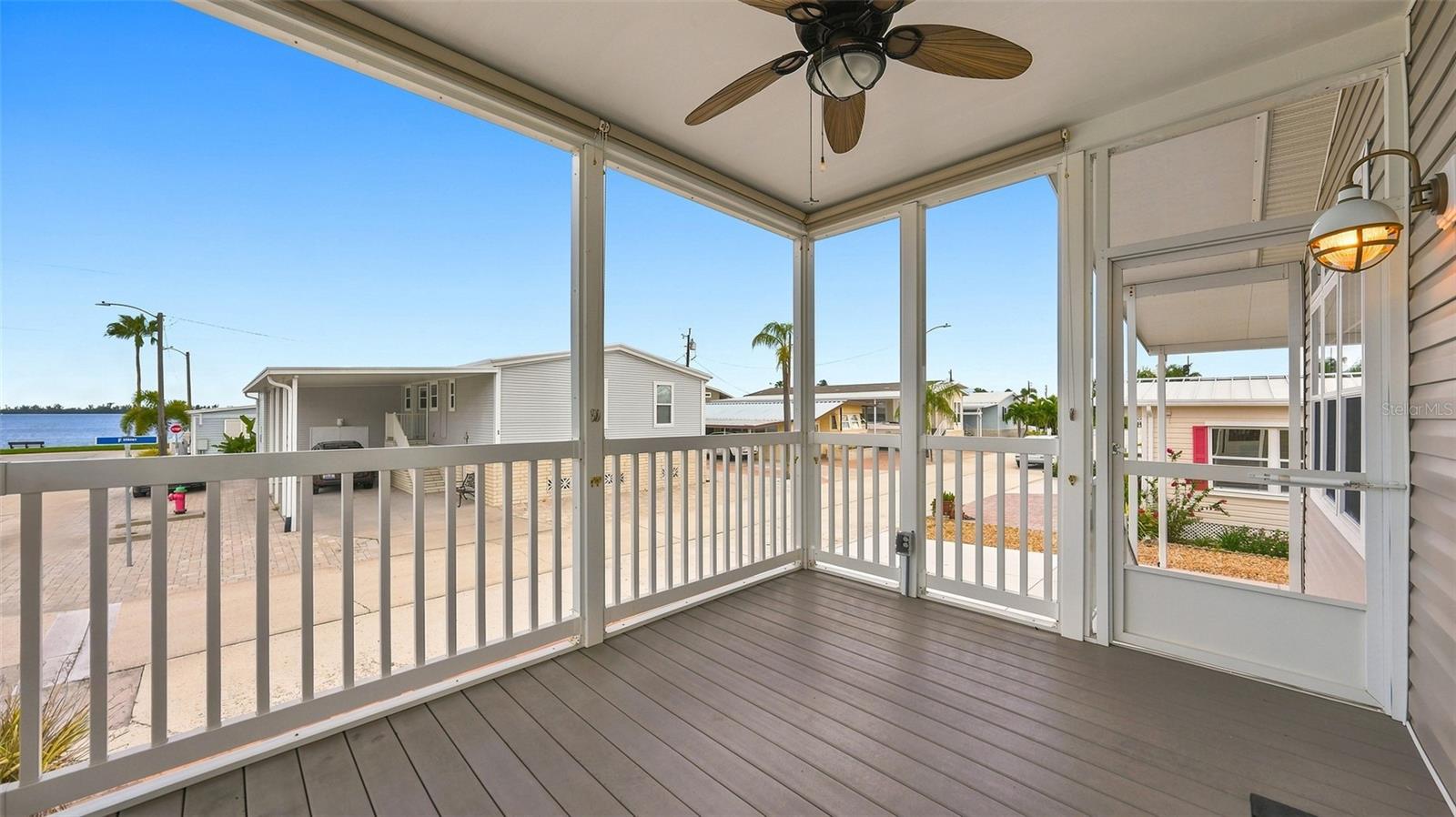 Photo 4 of Manufactured home for sale at 10315 Cortez Rd W #2F, Bradenton, FL 34210 | MLS# A4705416 | Listing updated on 2026-09-21
