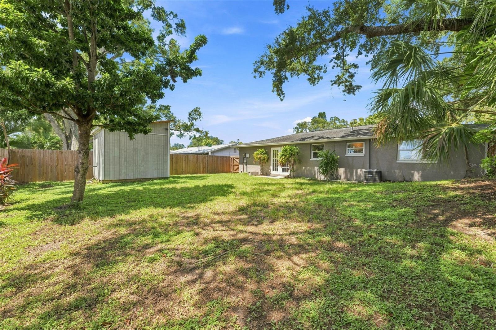 Photo 3 of Single family home for sale at 2801 Candlewood St, Clearwater, FL 33759 | MLS# TB8546544 | Listing updated on 2026-09-23