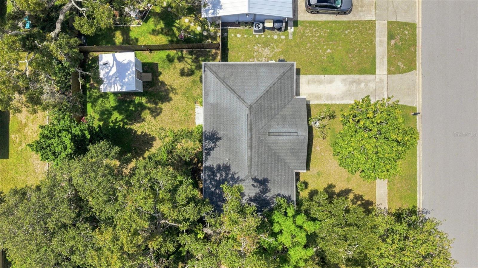 Photo 3 of Single family home for sale at 2801 Candlewood St, Clearwater, FL 33759 | MLS# TB8546544 | Listing updated on 2026-09-23