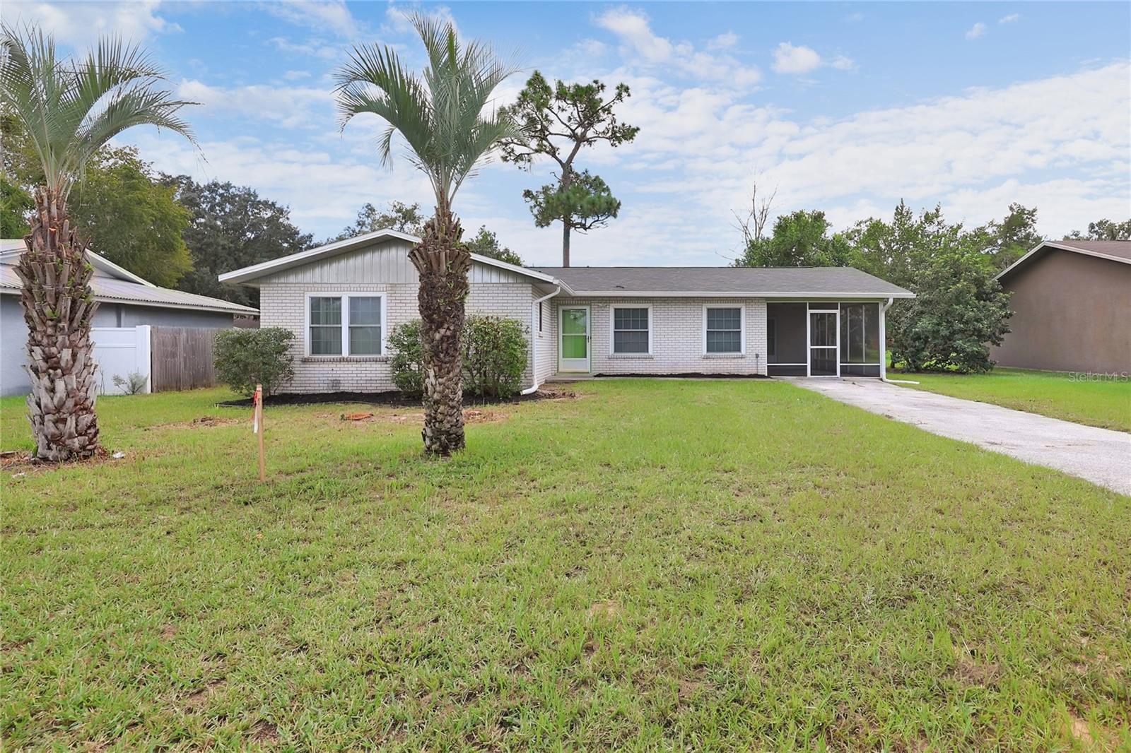 Photo 1 of Single family home for sale at 481 Emerald Rd, Ocala, FL 34472 | MLS# O6440071 | Listing updated on 2026-09-21