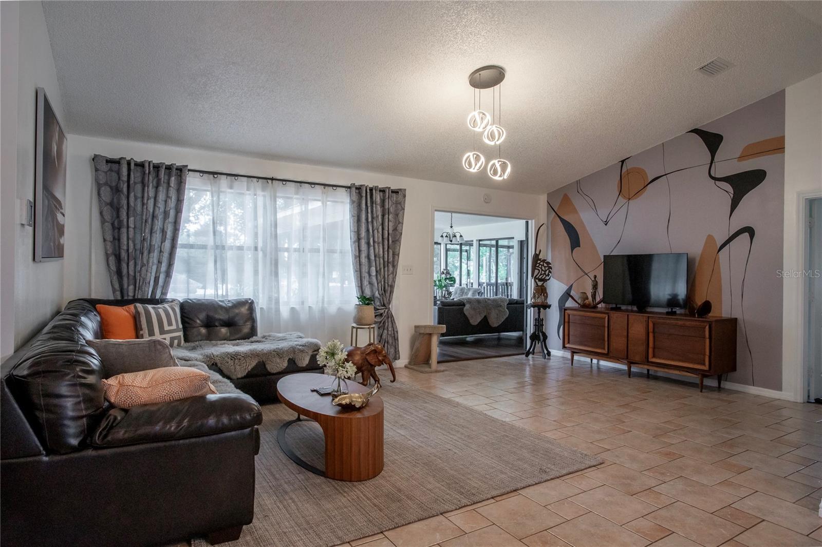 Photo 3 of Single family home for sale at 36618 Doral Dr, Grand Island, FL 32735 | MLS# G5117637 | Listing updated on 2026-09-21