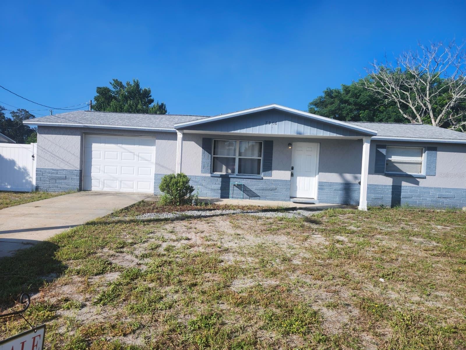 Photo 1 of Single family home for sale at 7306 Windsor St, Hudson, FL 34667 | MLS# TB8547814 | Listing updated on 2026-09-21