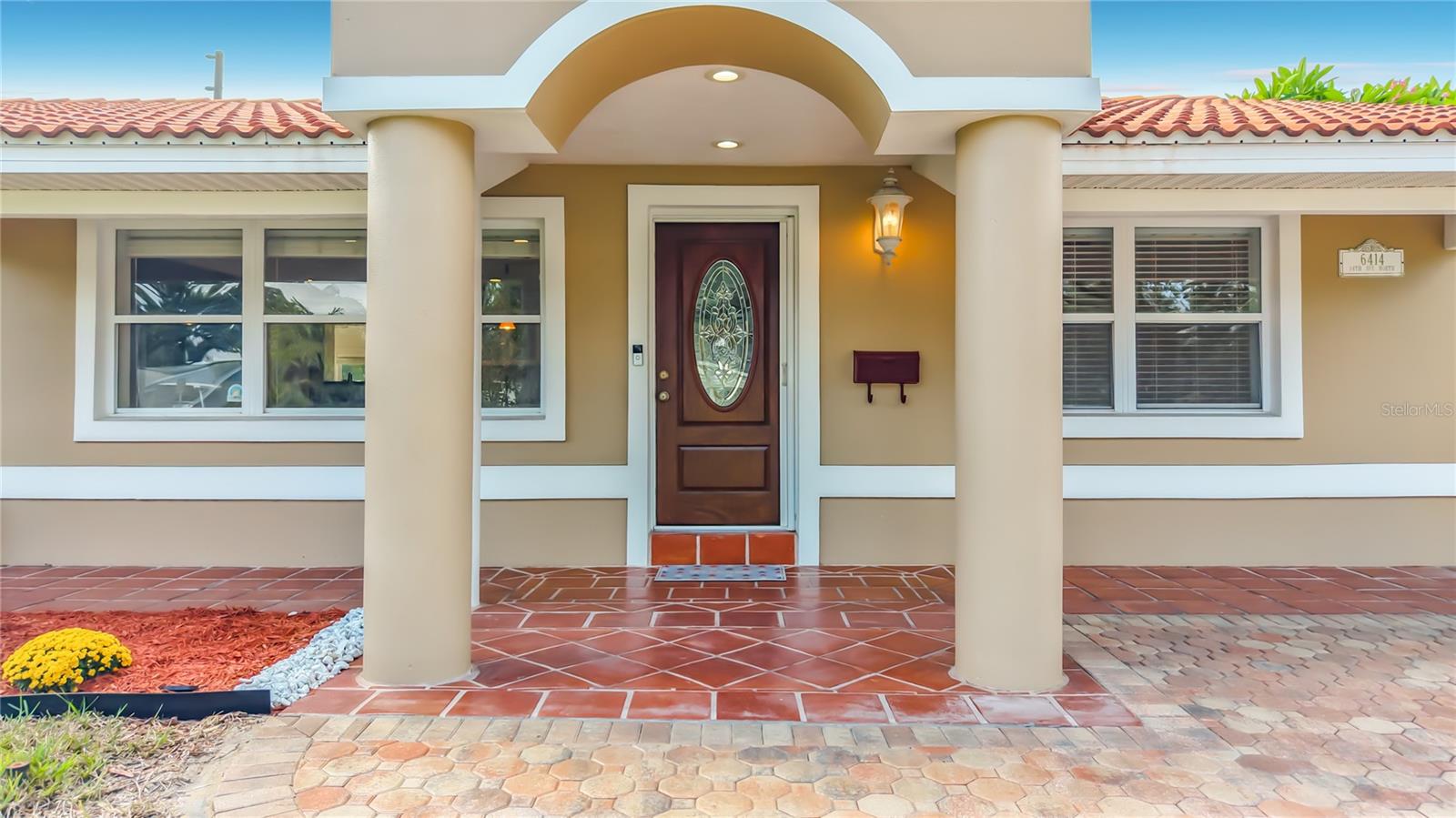 Photo 3 of Single family home for sale at 6414 24th Avenue N, Saint Petersburg, FL 33710 | MLS# TB8548599 | Listing updated on 2026-10-17