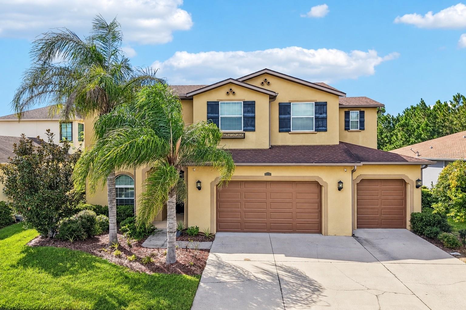 Single family home for sale at 2589 Gwynhurst Blvd, WESLEY CHAPEL, FL 33543 | MLS# TB8548786