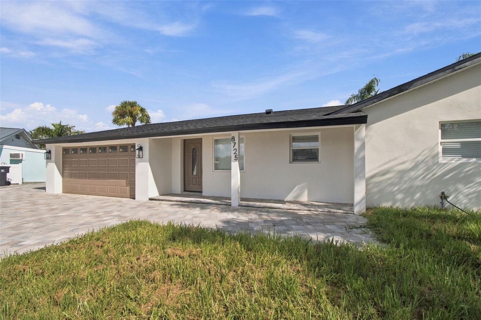 Photo 3 of Single family home for sale at 8725 Thornwood Ln, Tampa, FL 33615 | MLS# TB8549305 | Listing updated on 2026-09-21
