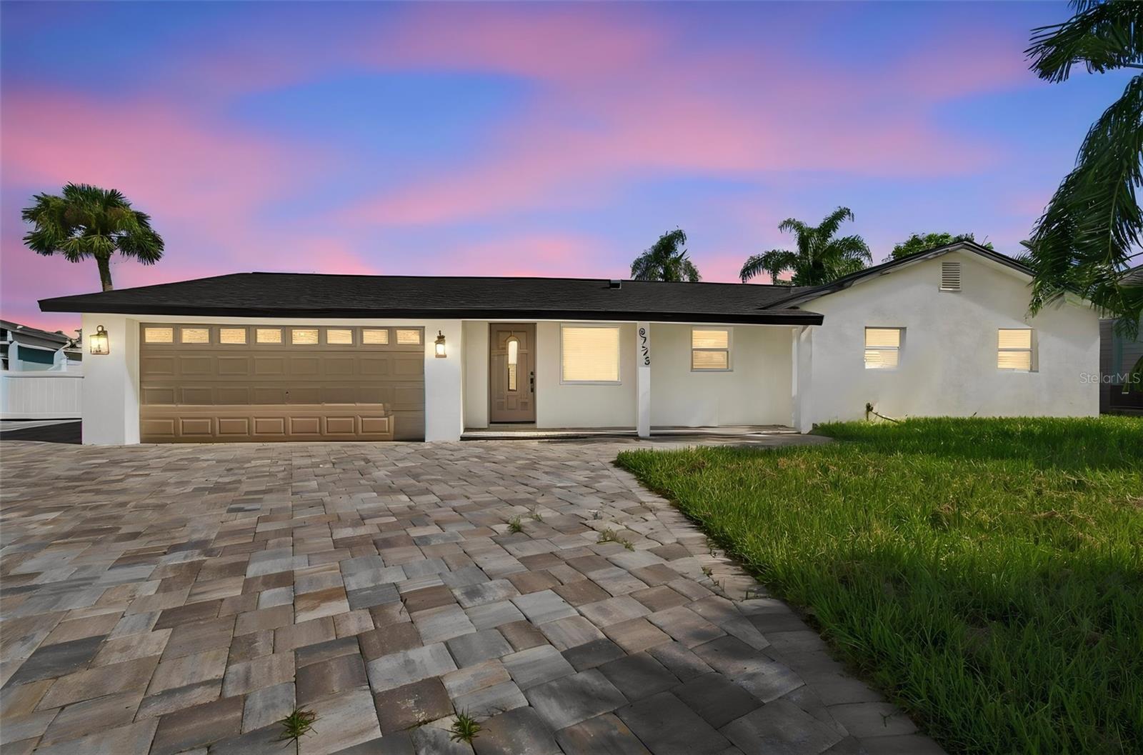Photo 1 of Single family home for sale at 8725 Thornwood Ln, Tampa, FL 33615 | MLS# TB8549305 | Listing updated on 2026-09-21