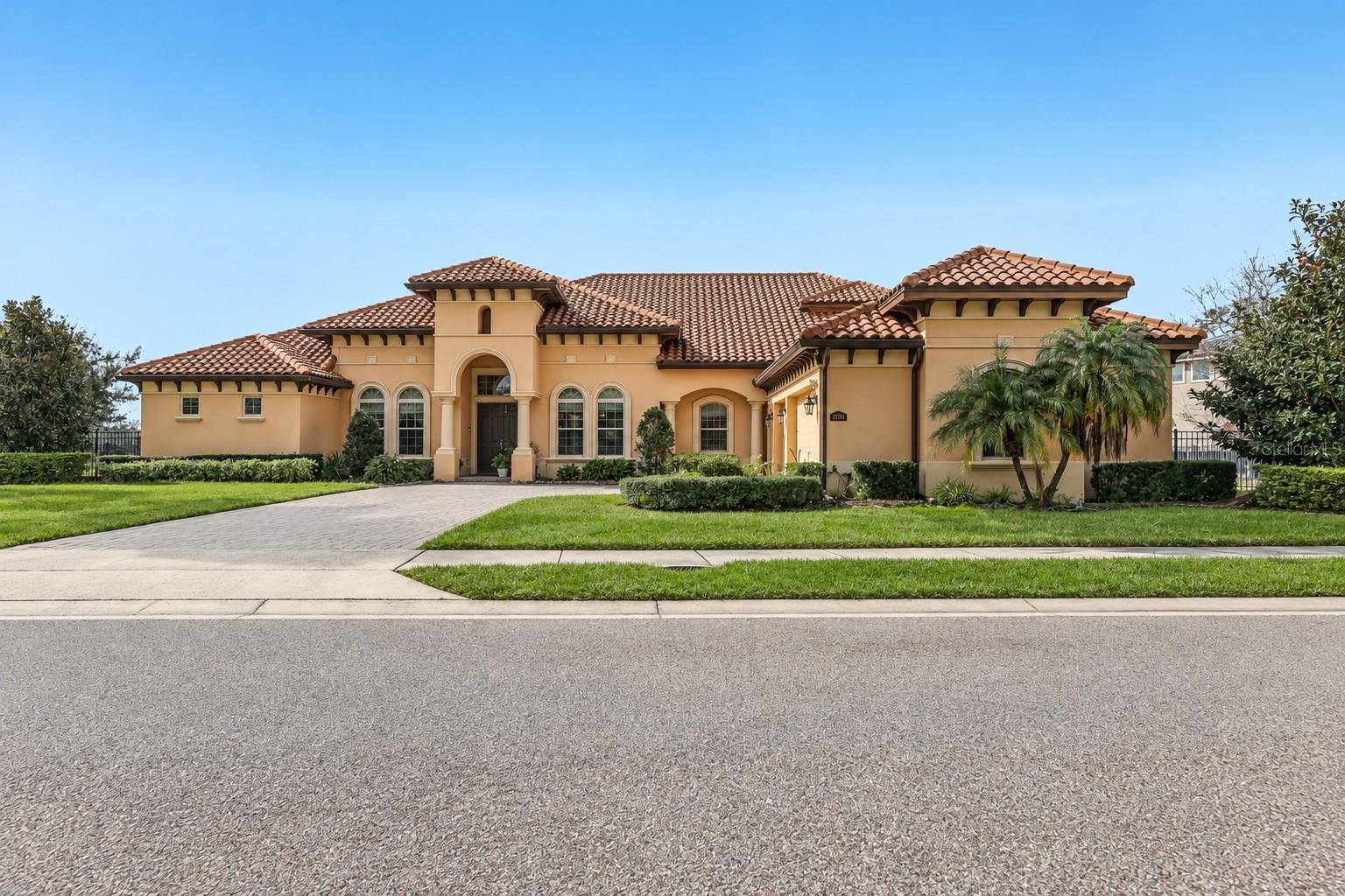 Photo 2 of Mansion for sale at 3764 Farm Bell Pl, Lake Mary, FL 32746 | MLS# O6442630 | Listing updated on 2026-10-08