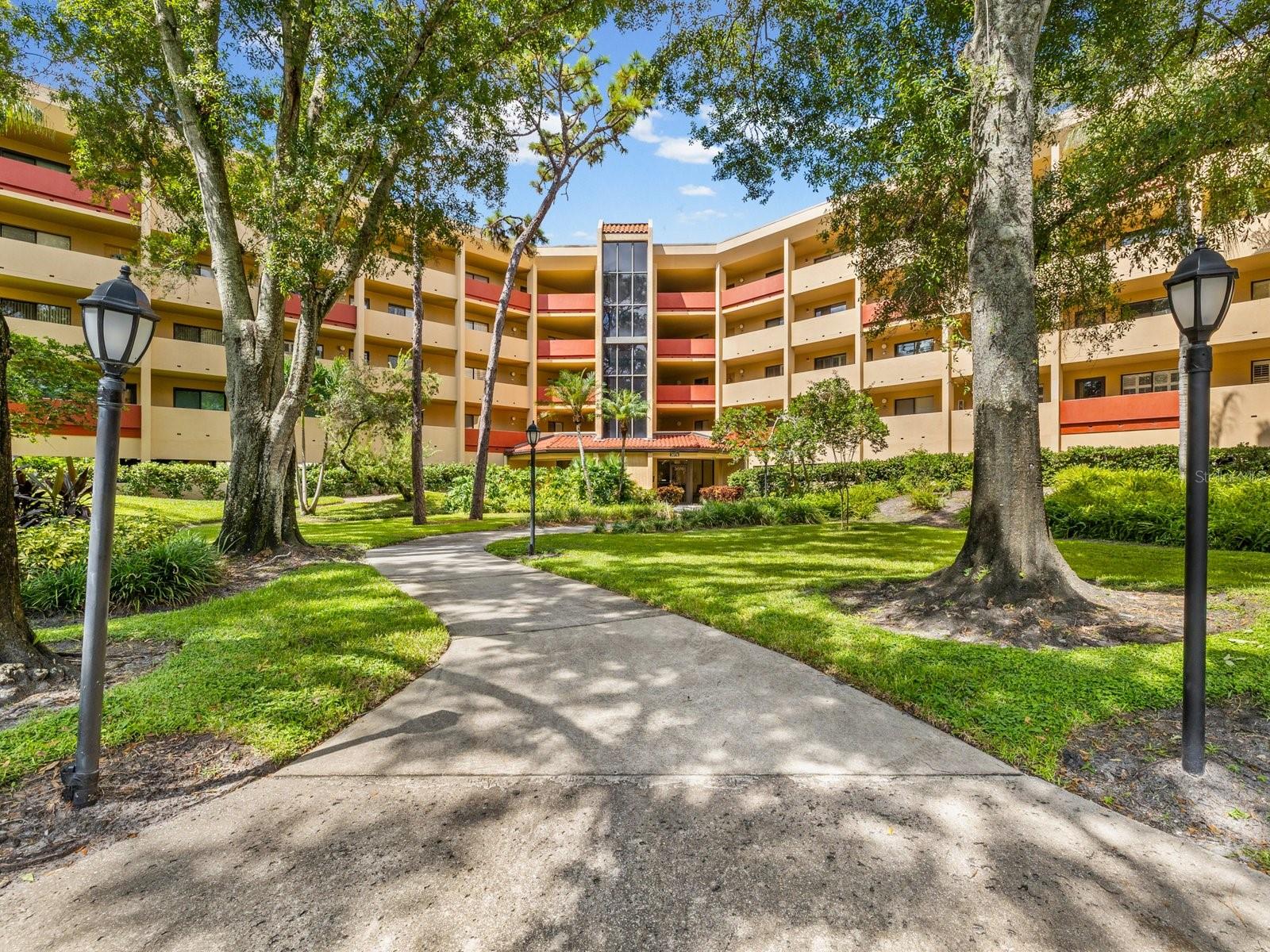 Condo for sale at 3076 Eastland Blvd #203, CLEARWATER, FL 33761 | MLS# TB8549680