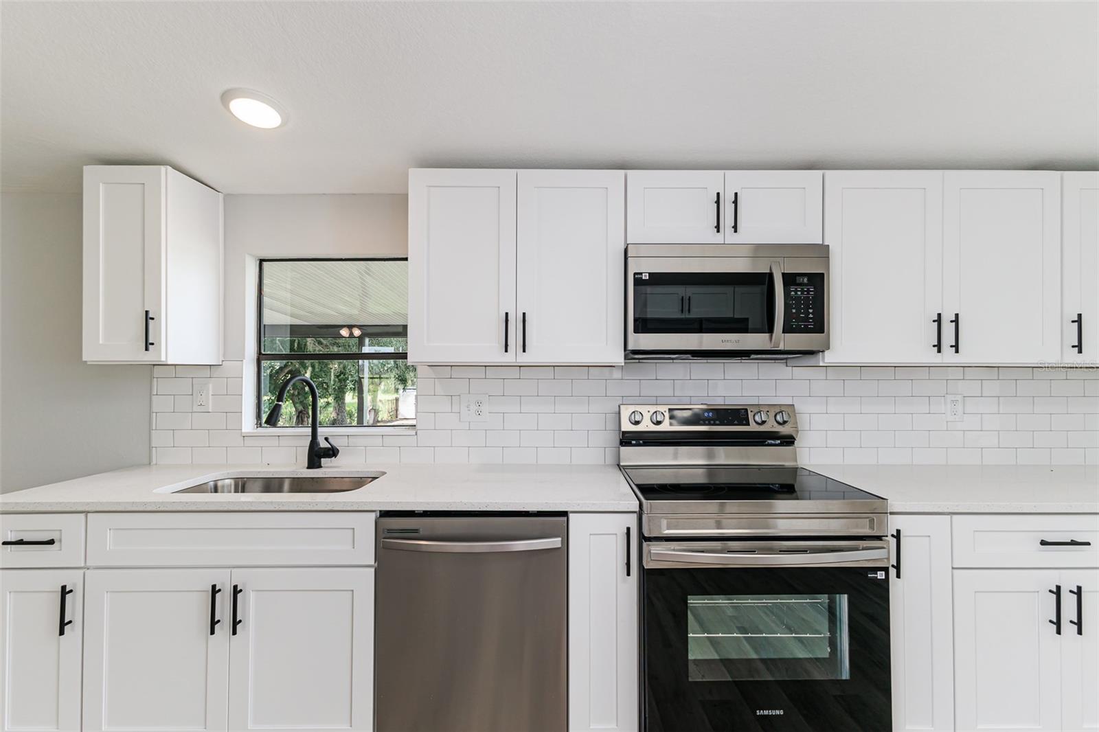 Photo 3 of Manufactured home for sale at 1755 Marker Rd, Polk City, FL 33868 | MLS# L4965136 | Listing updated on 2026-09-21