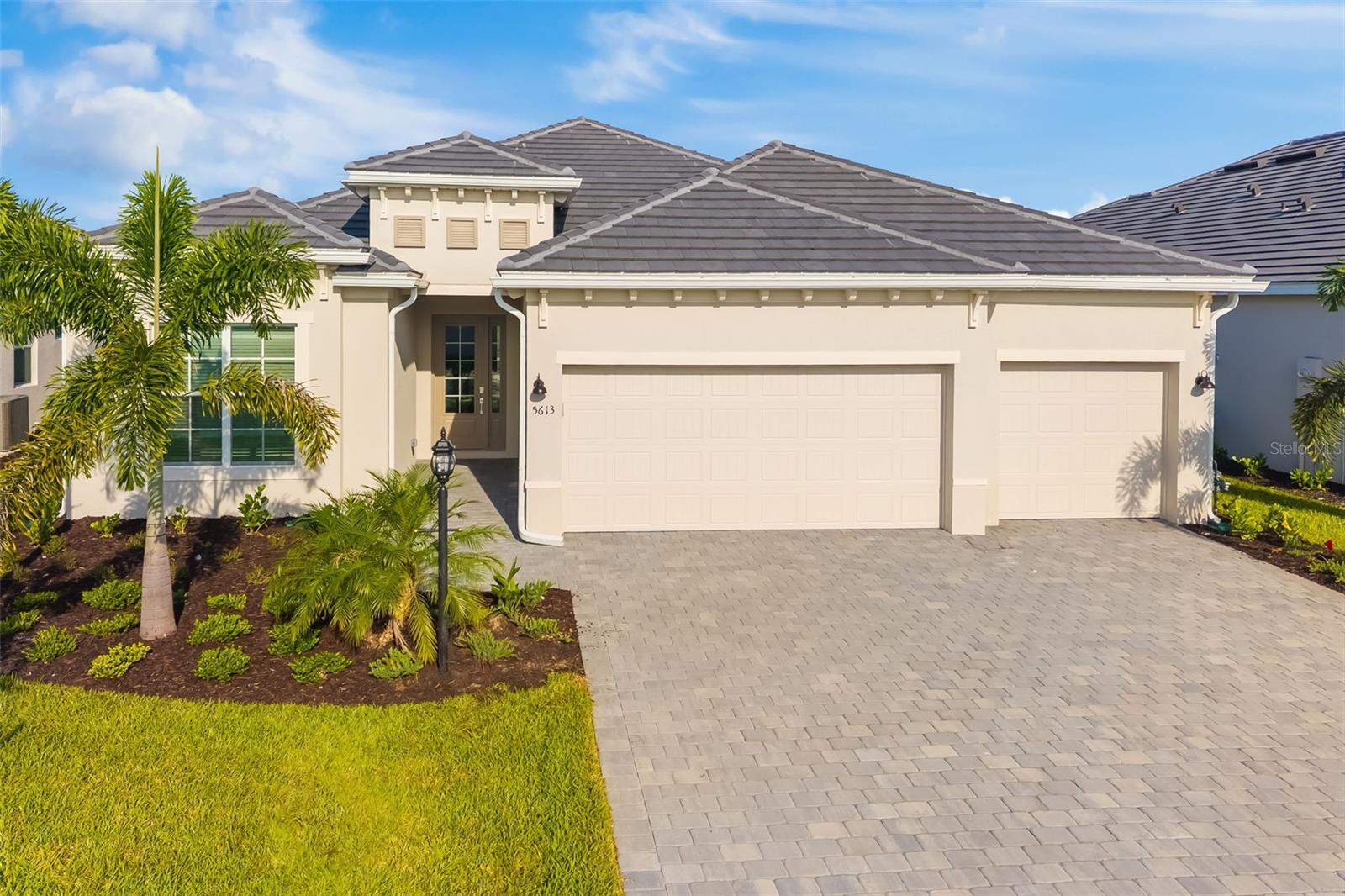 Single family home for sale at 5613 Lightning Whelk Ln, Bradenton, FL 34211 | MLS# A4706554
