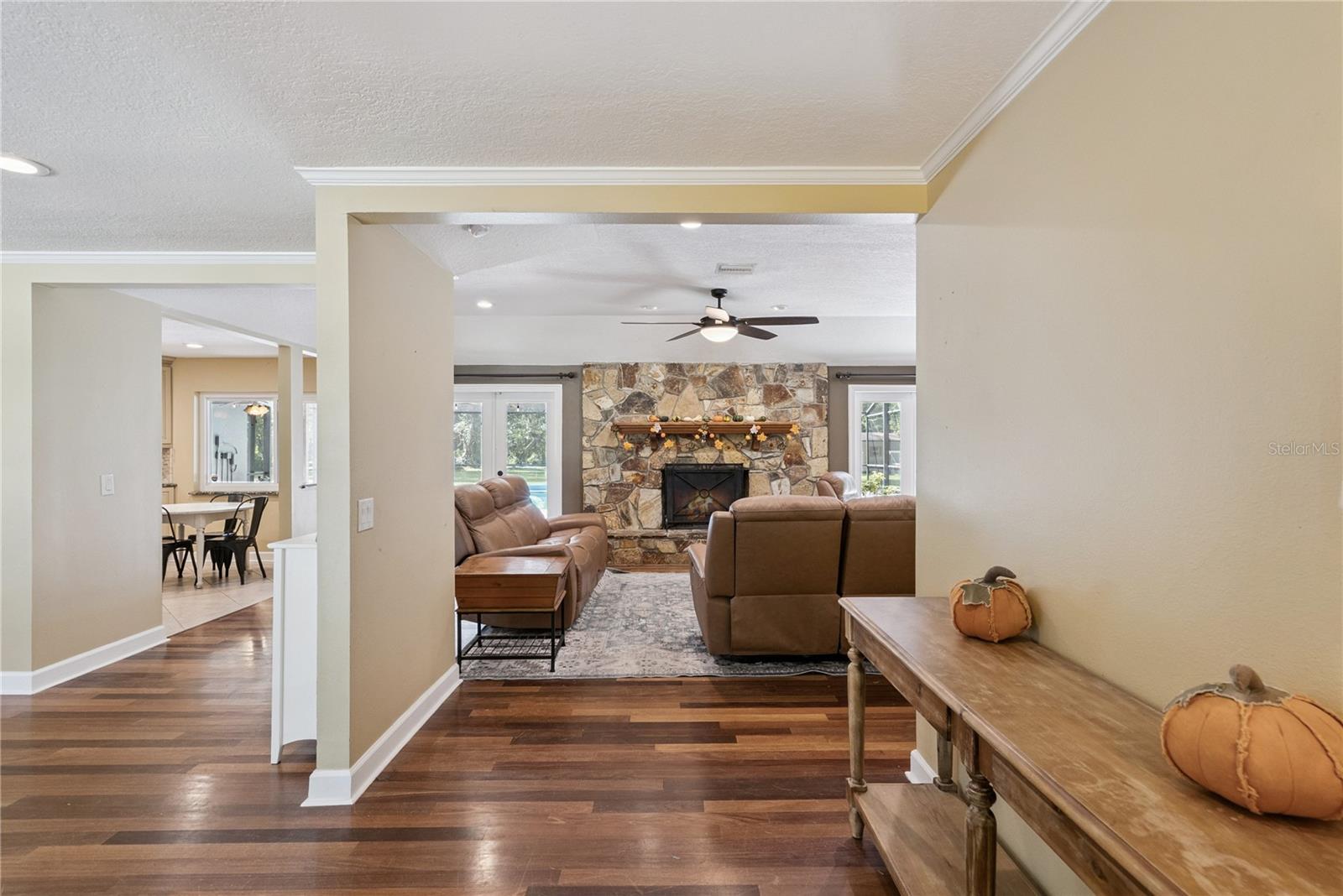Photo 4 of Single family home for sale at 1041 Northern Way, Winter Springs, FL 32708 | MLS# O6442956 | Listing updated on 2026-09-25