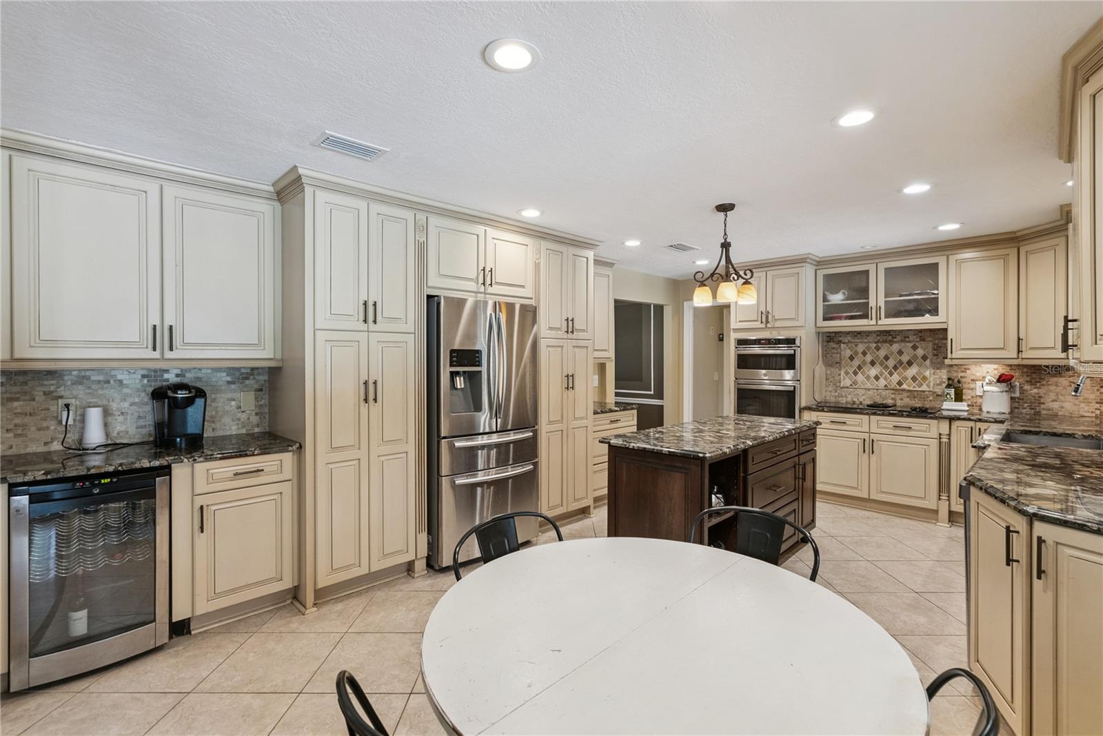 Photo 2 of Single family home for sale at 1041 Northern Way, Winter Springs, FL 32708 | MLS# O6442956 | Listing updated on 2026-09-24