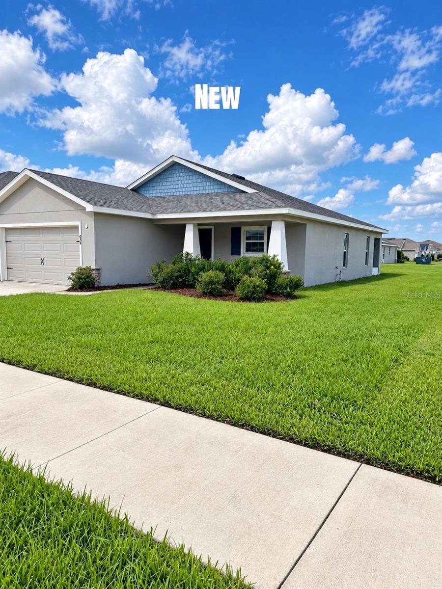 Photo 1 of Single family home for sale at 824 Vienna Dr, Winter Haven, FL 33884 | MLS# O6443270 | Listing updated on 2026-09-23