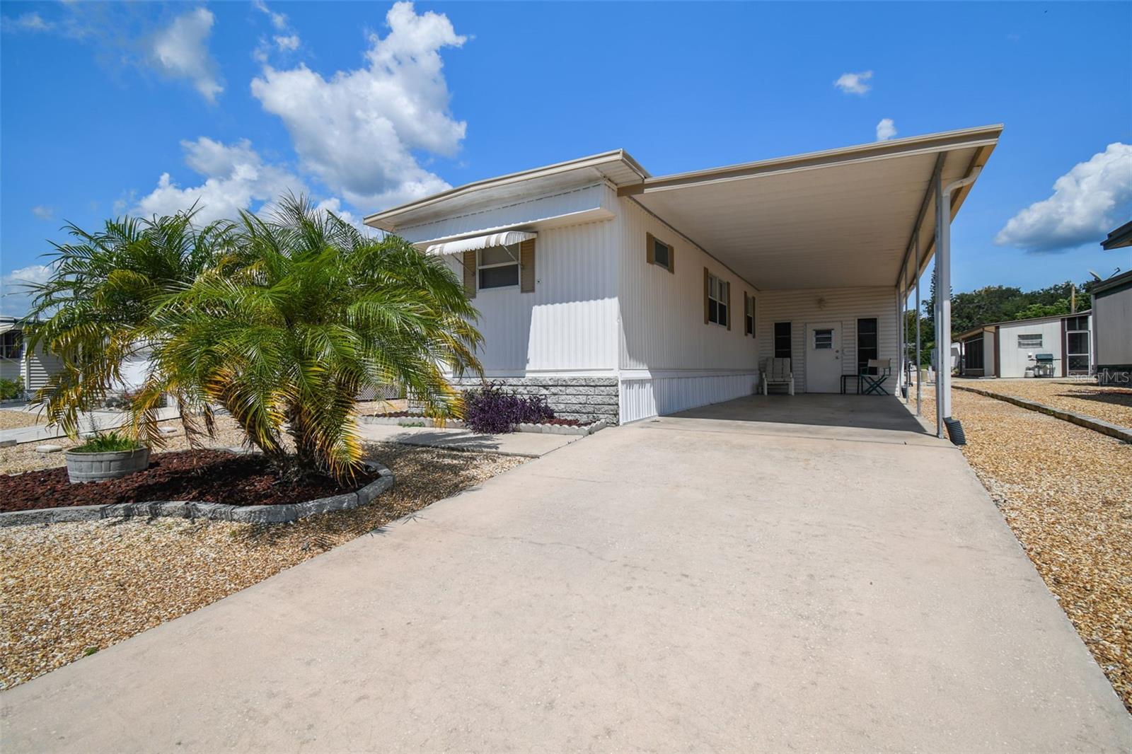 Manufactured home for sale at 12200 Bonanza Dr, HUDSON, FL 34667 | MLS# W7889691
