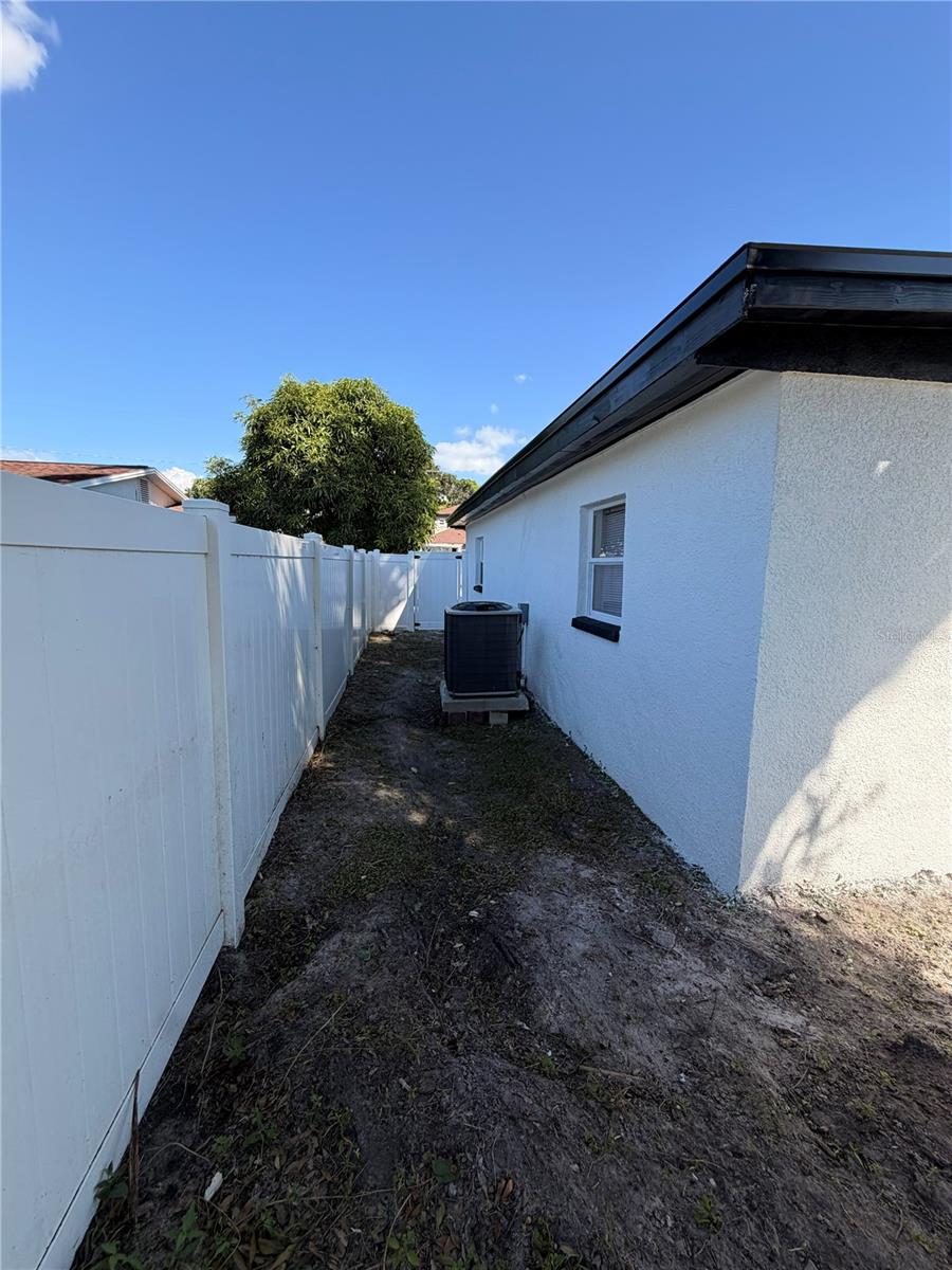Photo 3 of Single family home for sale at 5808 N Lois Ave, Tampa, FL 33614 | MLS# TB8550882 | Listing updated on 2026-09-21