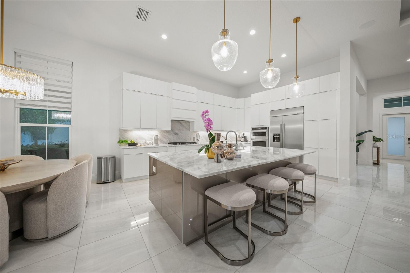 Photo 4 of Single family home for sale at 16903 Verona Pl, Bradenton, FL 34202 | MLS# A4707039 | Listing updated on 2026-09-23