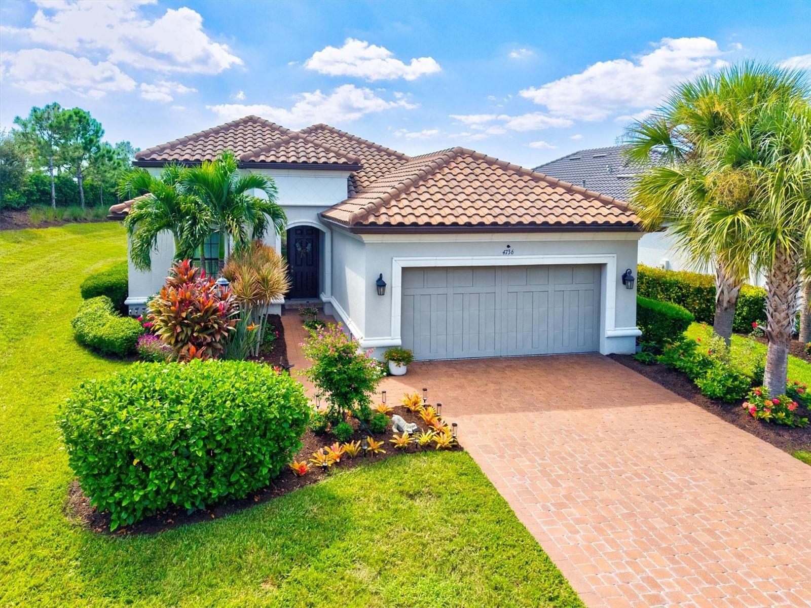 Photo 2 of Single family home for sale at 4736 Trento Pl, Bradenton, FL 34211 | MLS# A4707146 | Listing updated on 2026-09-29