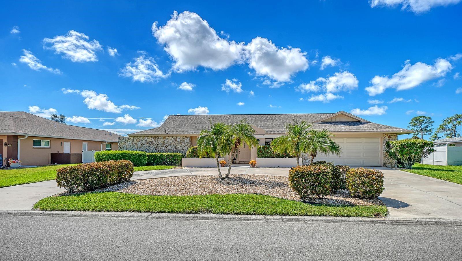 Single family home for sale at 3708 Torrey Pines Way, SARASOTA, FL 34238 | MLS# A4707203