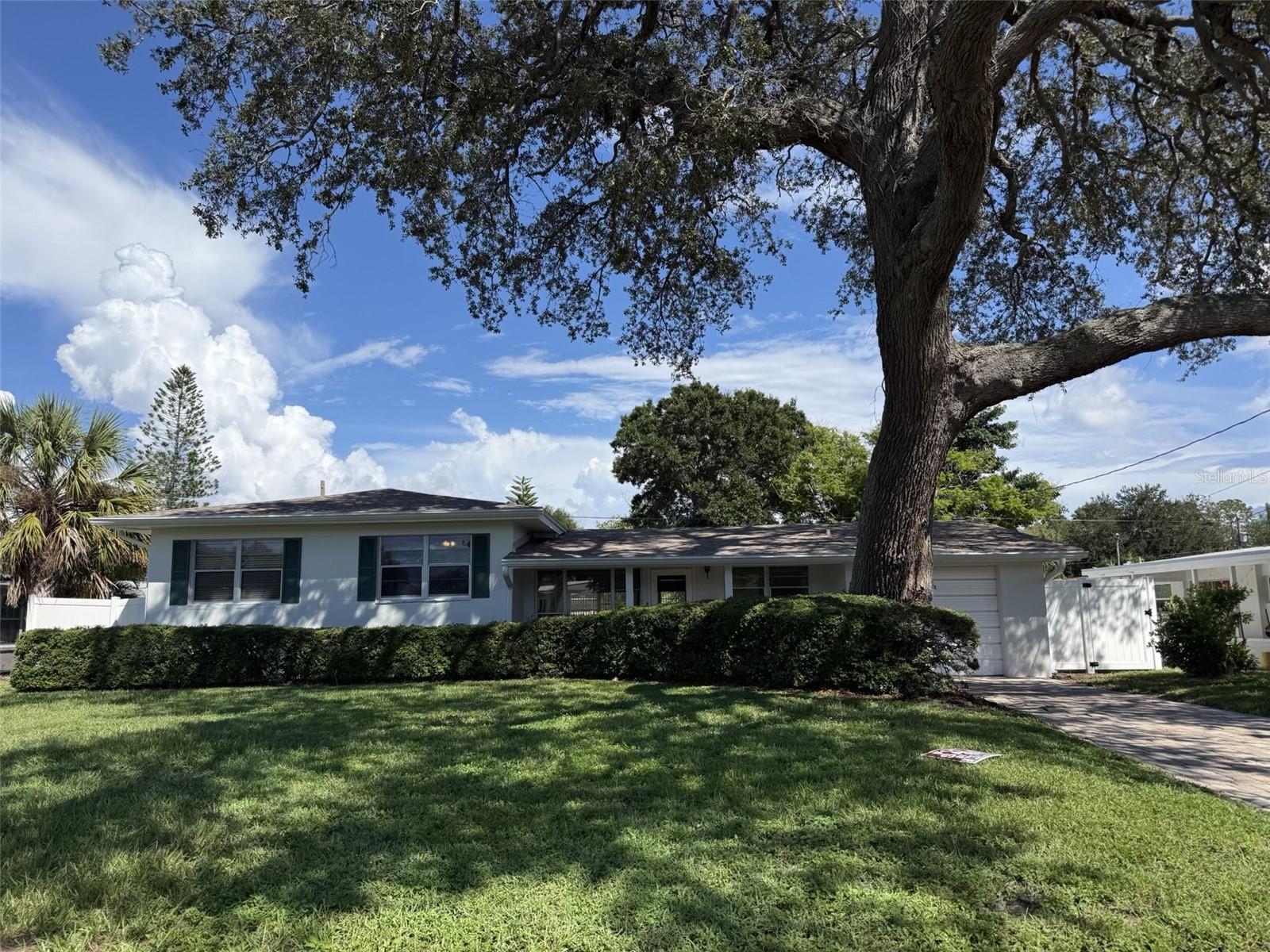 Photo 1 of Single family home for sale at 331 Shirley Ave, Clearwater, FL 33756 | MLS# TB8551740 | Listing updated on 2026-09-24